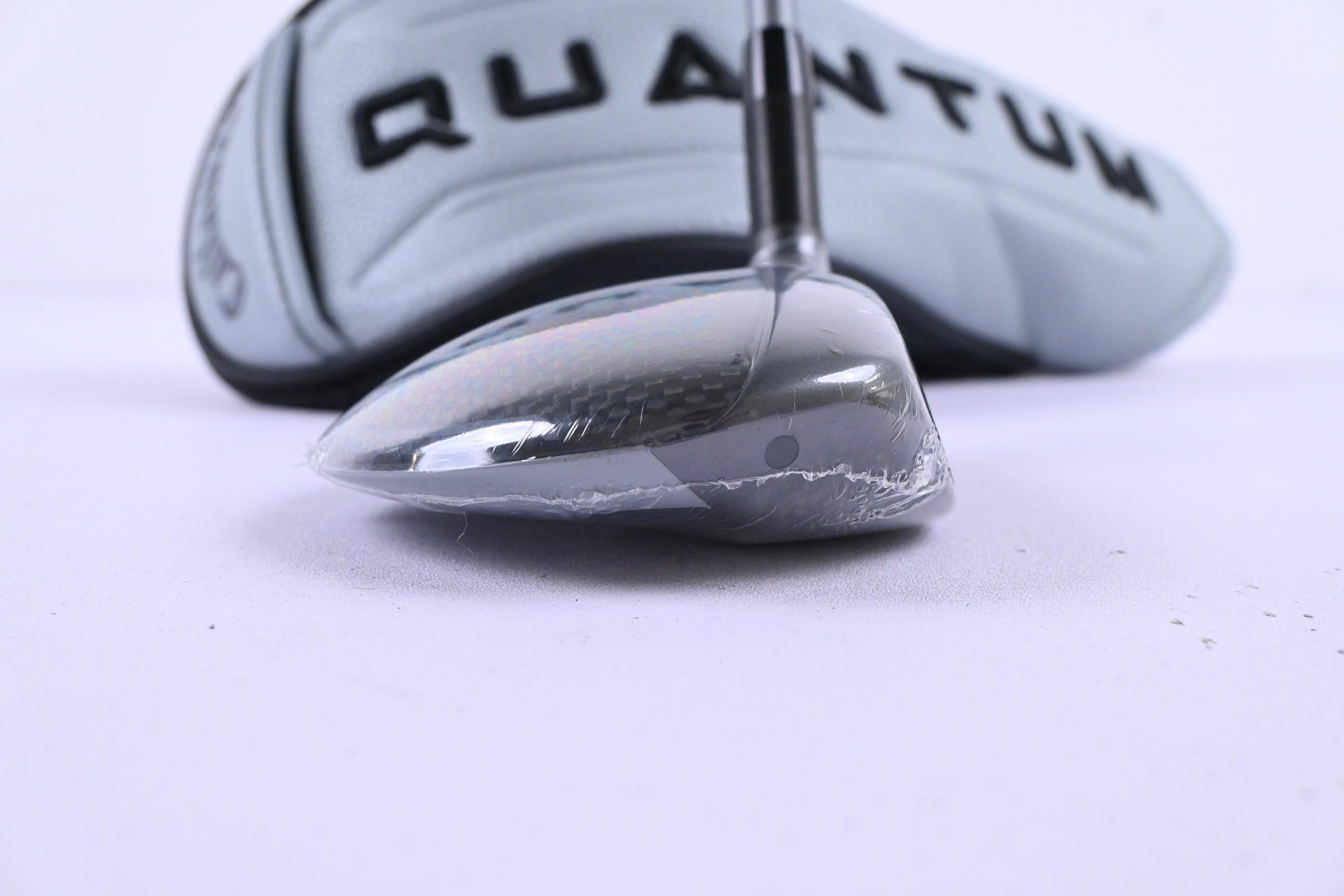 Callaway Quantum Max #7 Wood / 21 Degree / Regular Flex Denali Frost Silver 60