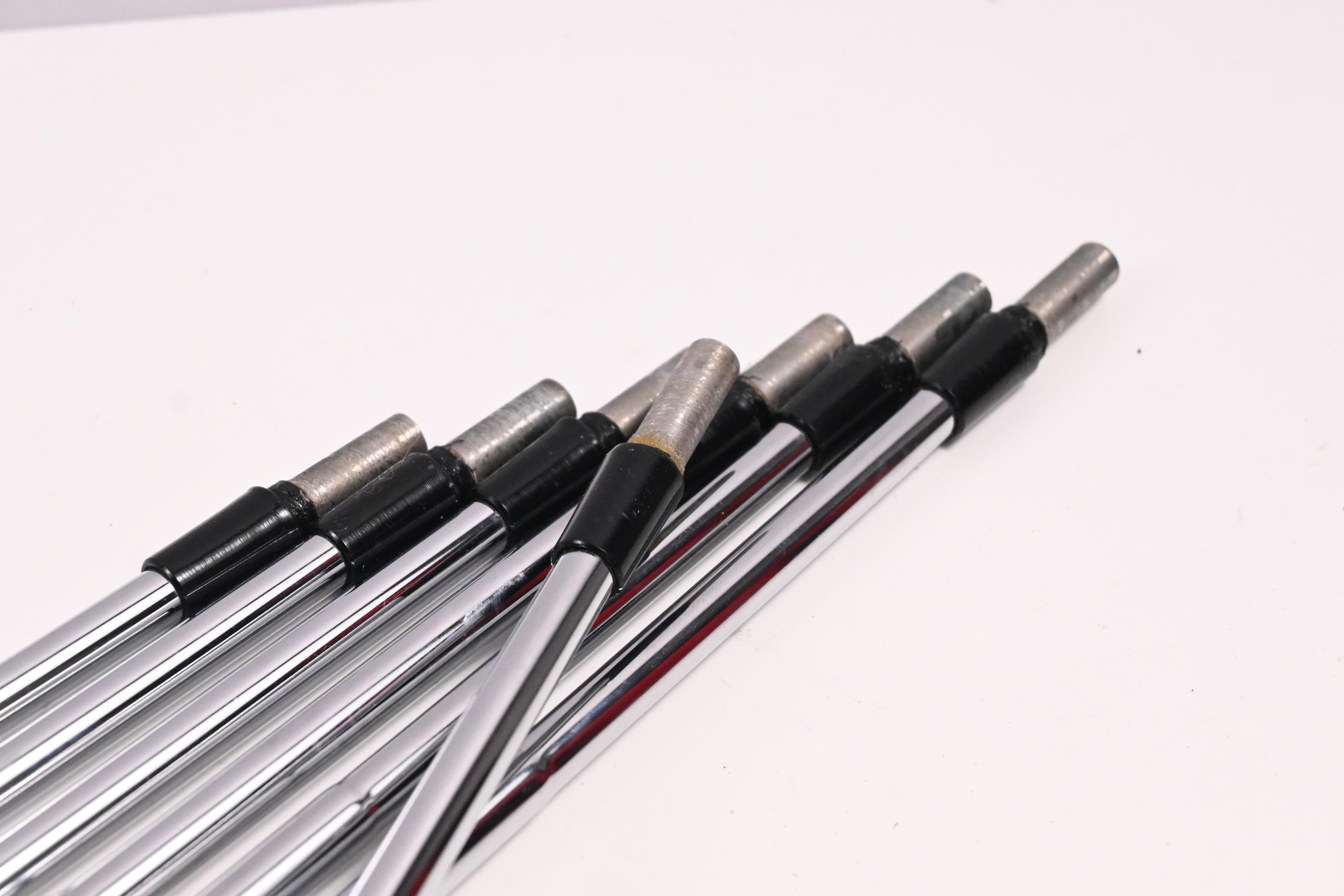 Dynamic Gold Mid 115 S300 Iron Shafts / Stiff Flex / Set of 7 / .355" Taper Tip