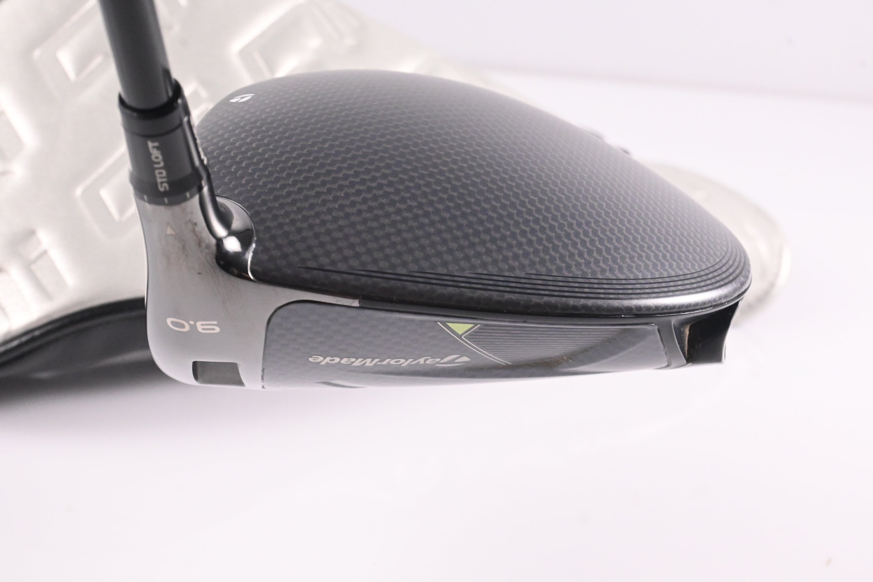 Taylormade Qi35 Driver / 9 Degree / Regular Flex Fujikura Ventus TR Blue 5 Shaft
