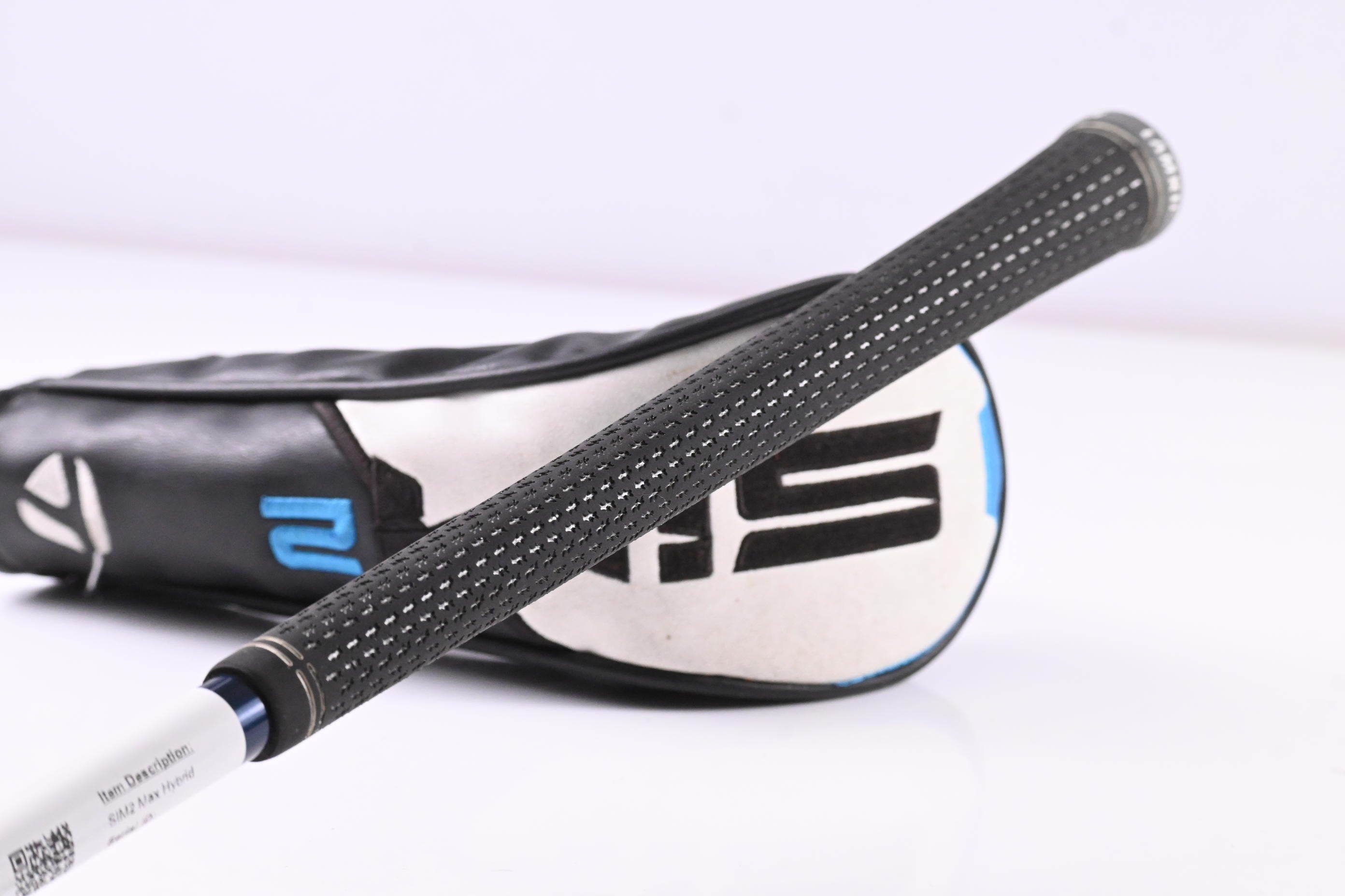 Left Hand Taylormade SIM2 Max #3 Hybrid / 19 Degree / Regular Flex Ventus Blue 6