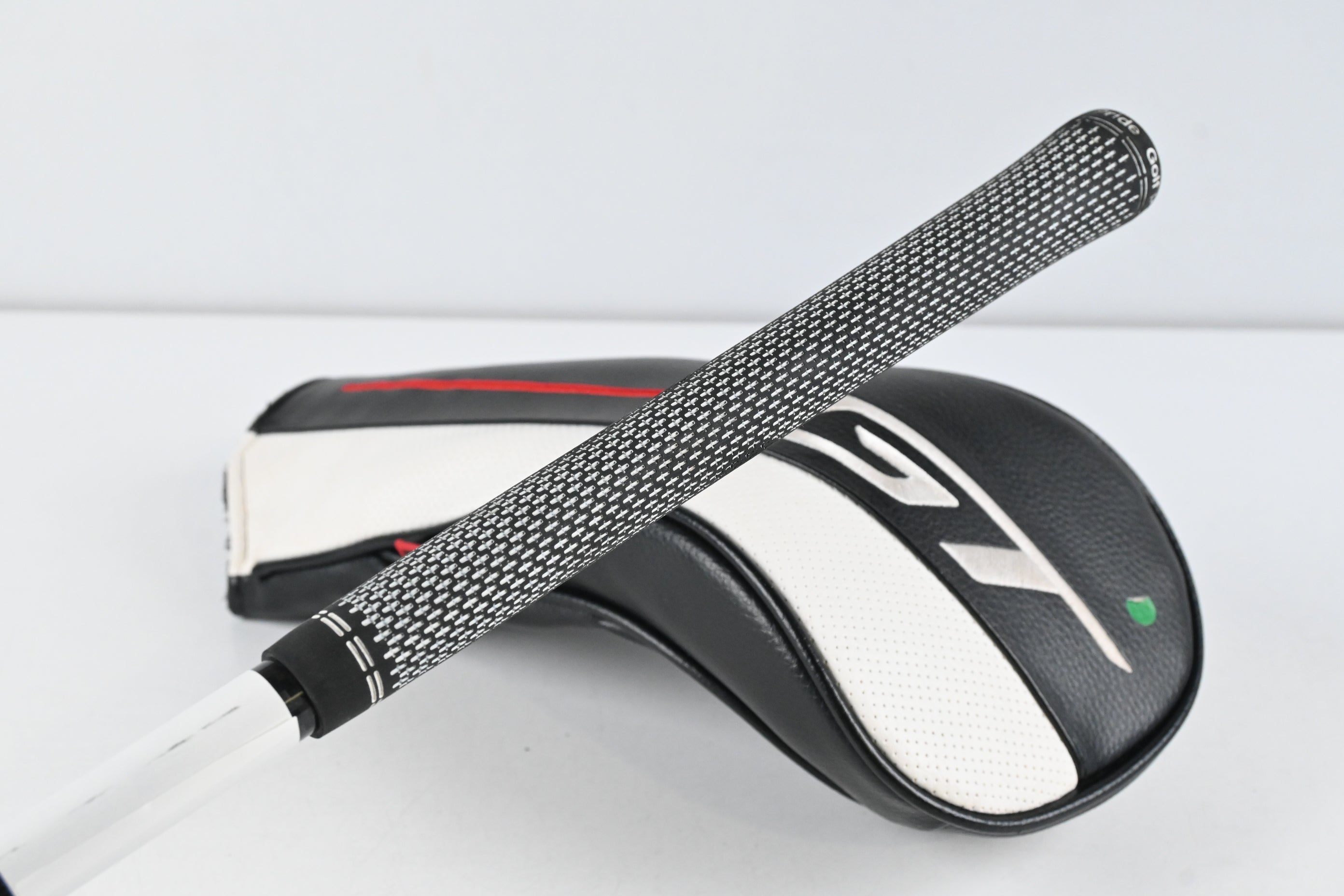 Left Hand Titleist GT4 Driver / 9 Degree / X-Flex Tensei CK Orange 60 Shaft