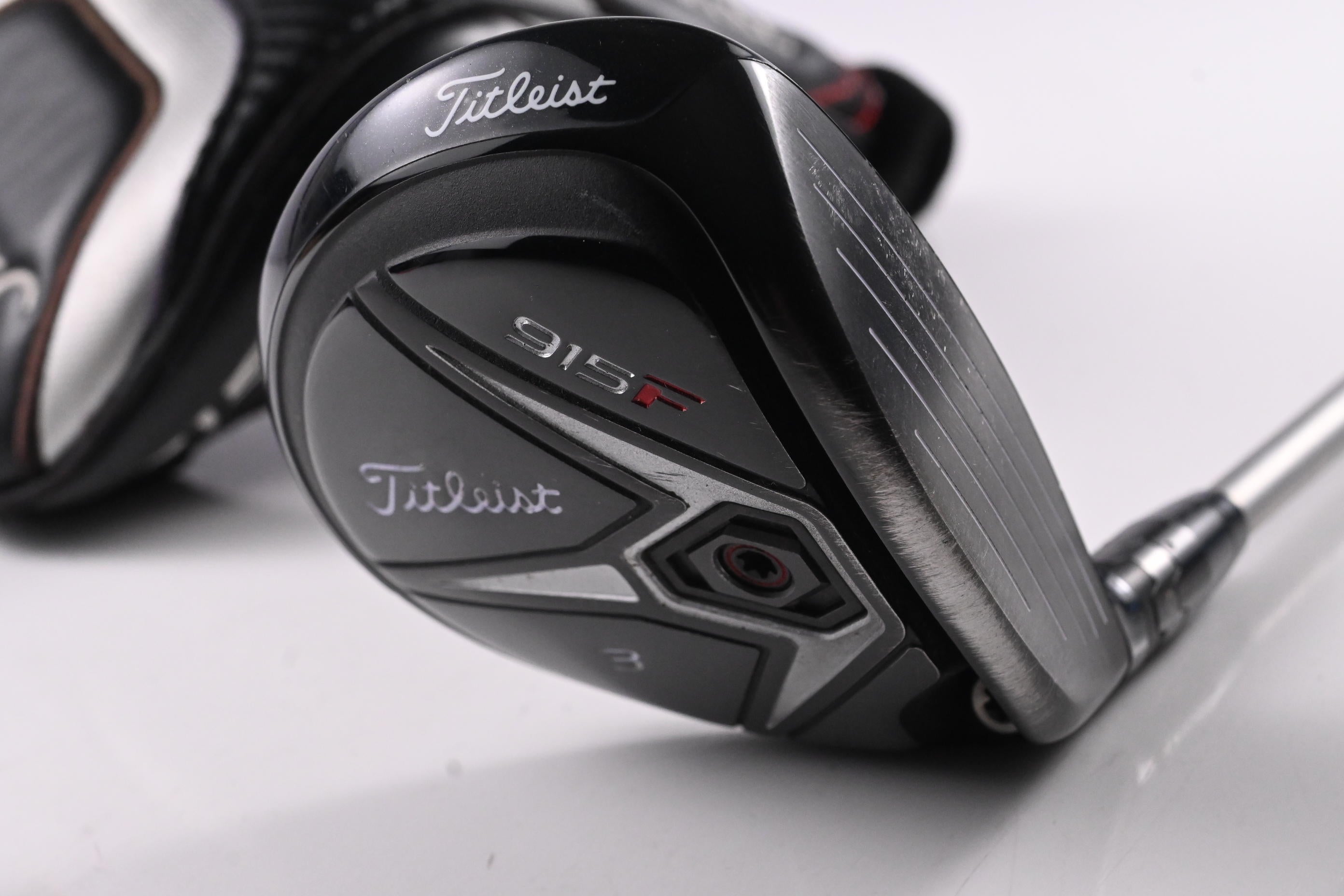Titleist 915 F #3 Wood / 15 Degree / Stiff Flex Diamana Blue S+ 70 Shaft