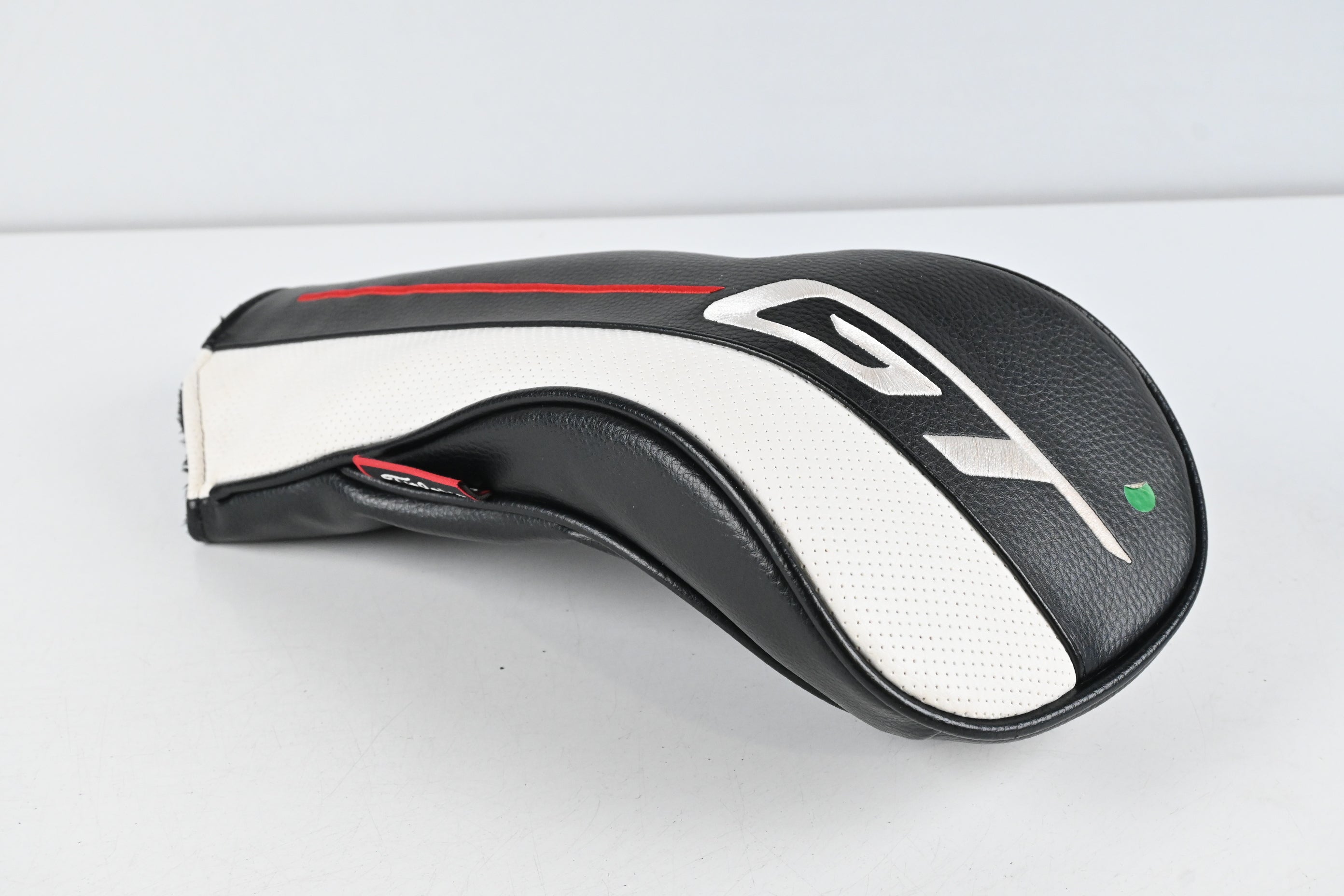 Left Hand Titleist GT4 Driver / 9 Degree / X-Flex Tensei CK Orange 60 Shaft