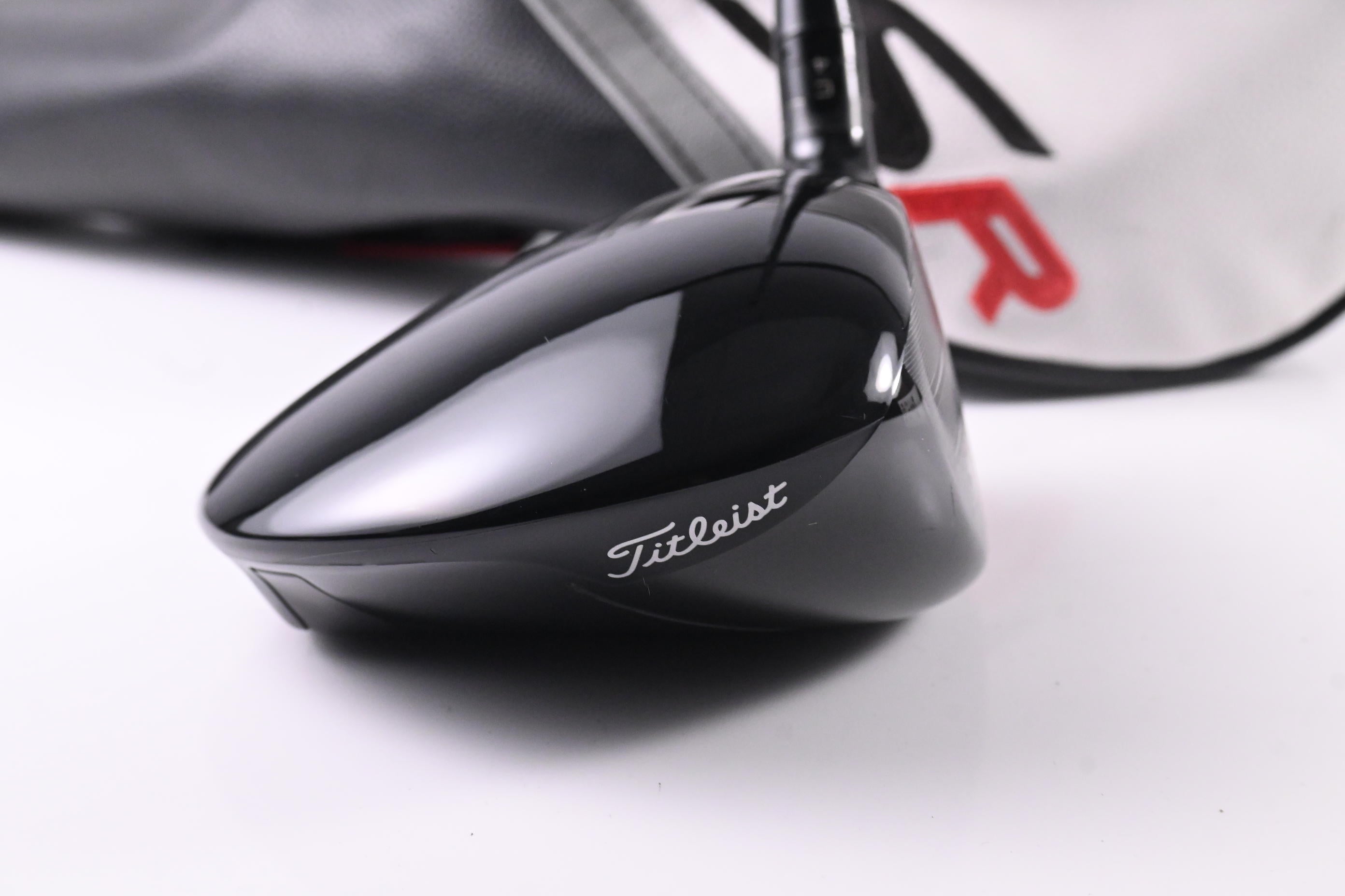 Titleist TSR2 Driver / 9 Degree / Regular Flex Tensei AV Blue 55 Shaft