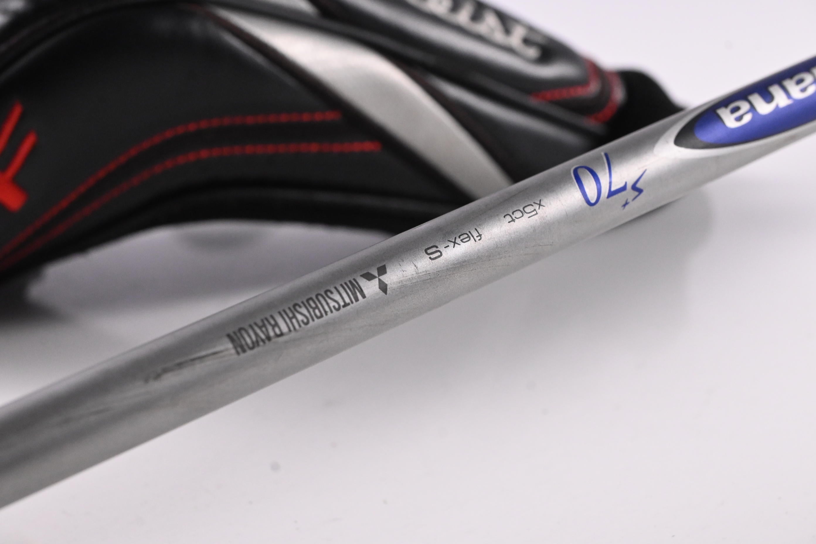 Titleist 915 F #3 Wood / 15 Degree / Stiff Flex Diamana Blue S+ 70 Shaft