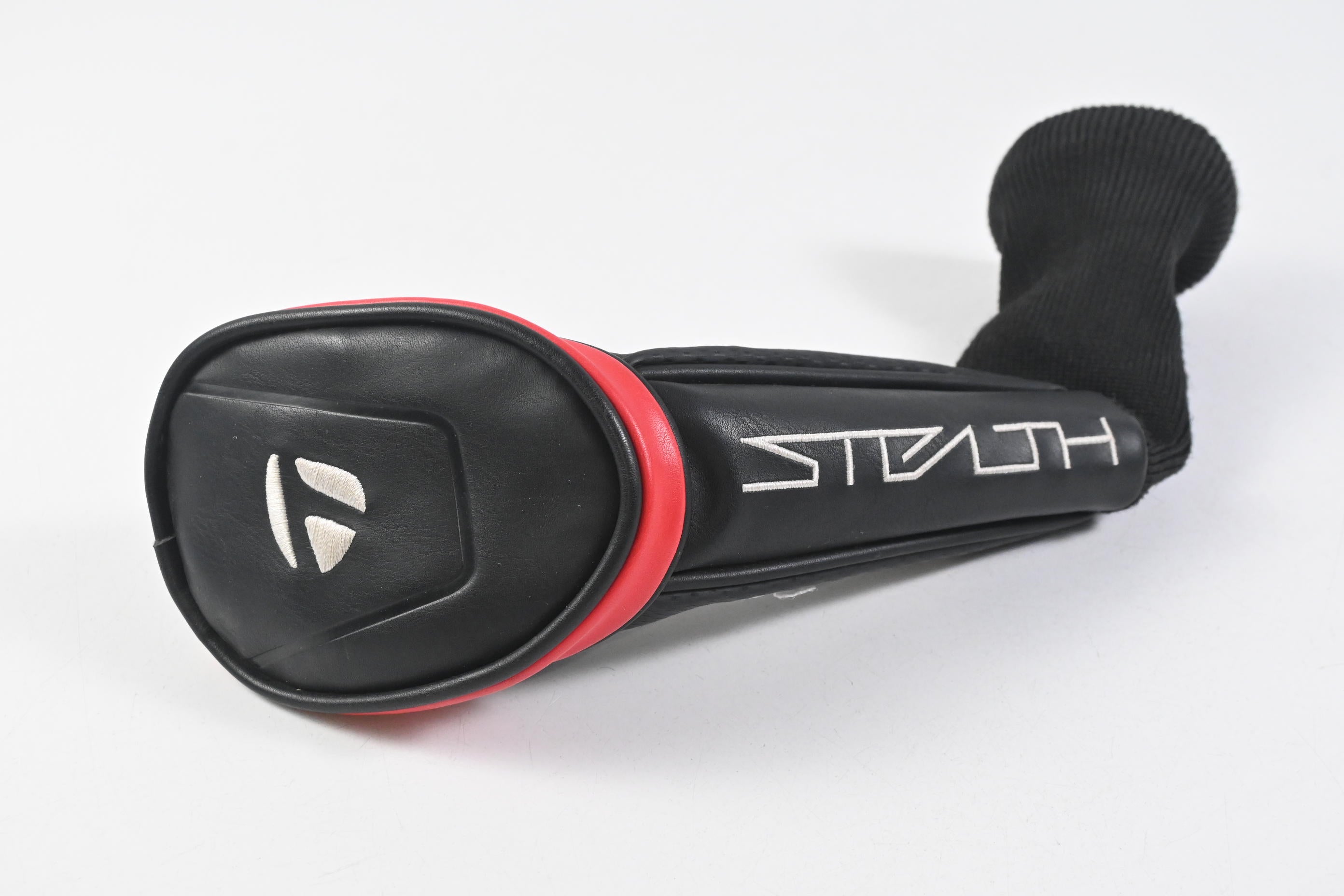 Taylormade Stealth #3 Hybrid / 19 Degree / Stiff Flex Fujikura Ventus 7 Shaft