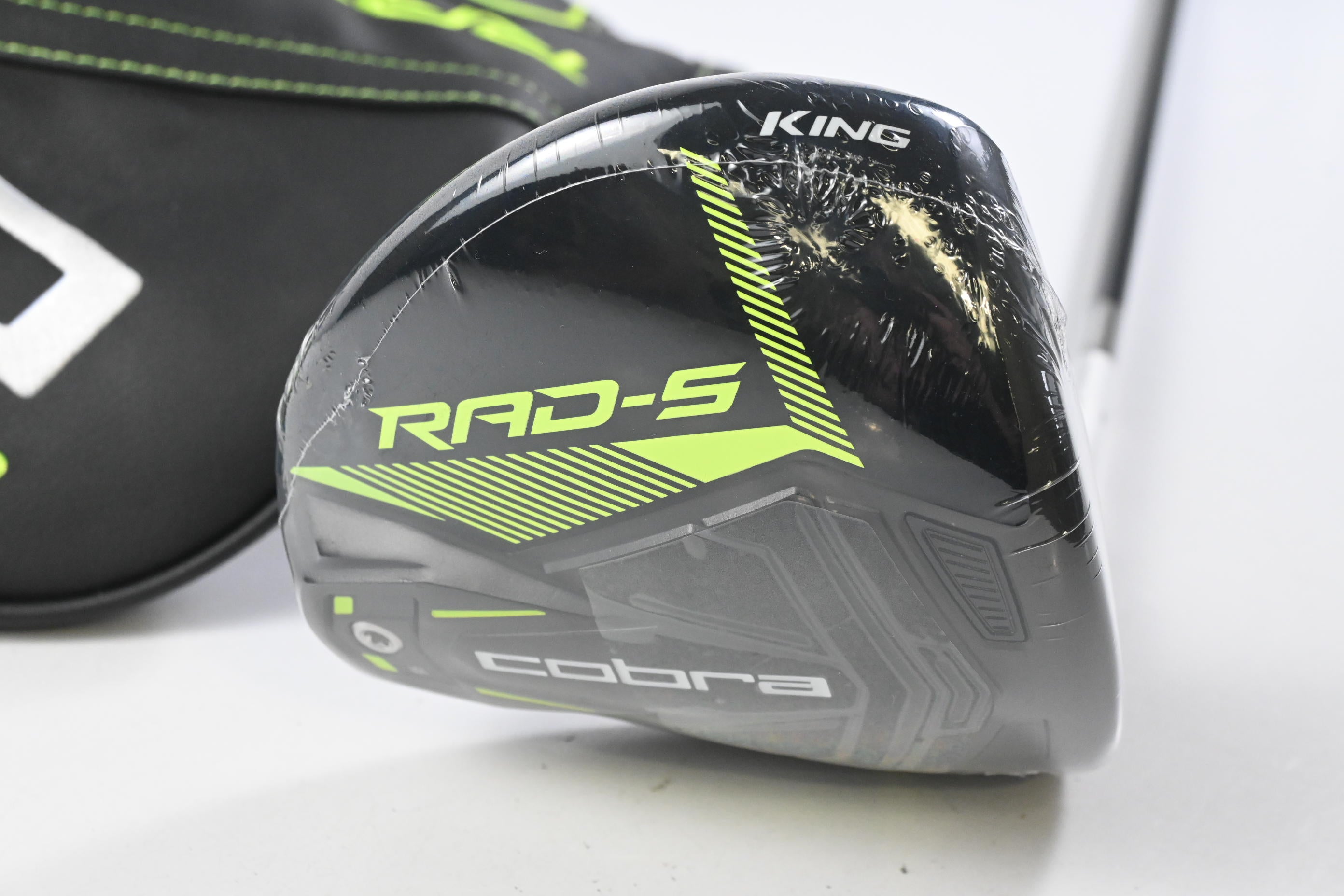 Cobra King Radspeed Driver / 10.5 Degree / Stiff Flex Helium Black 5 Shaft