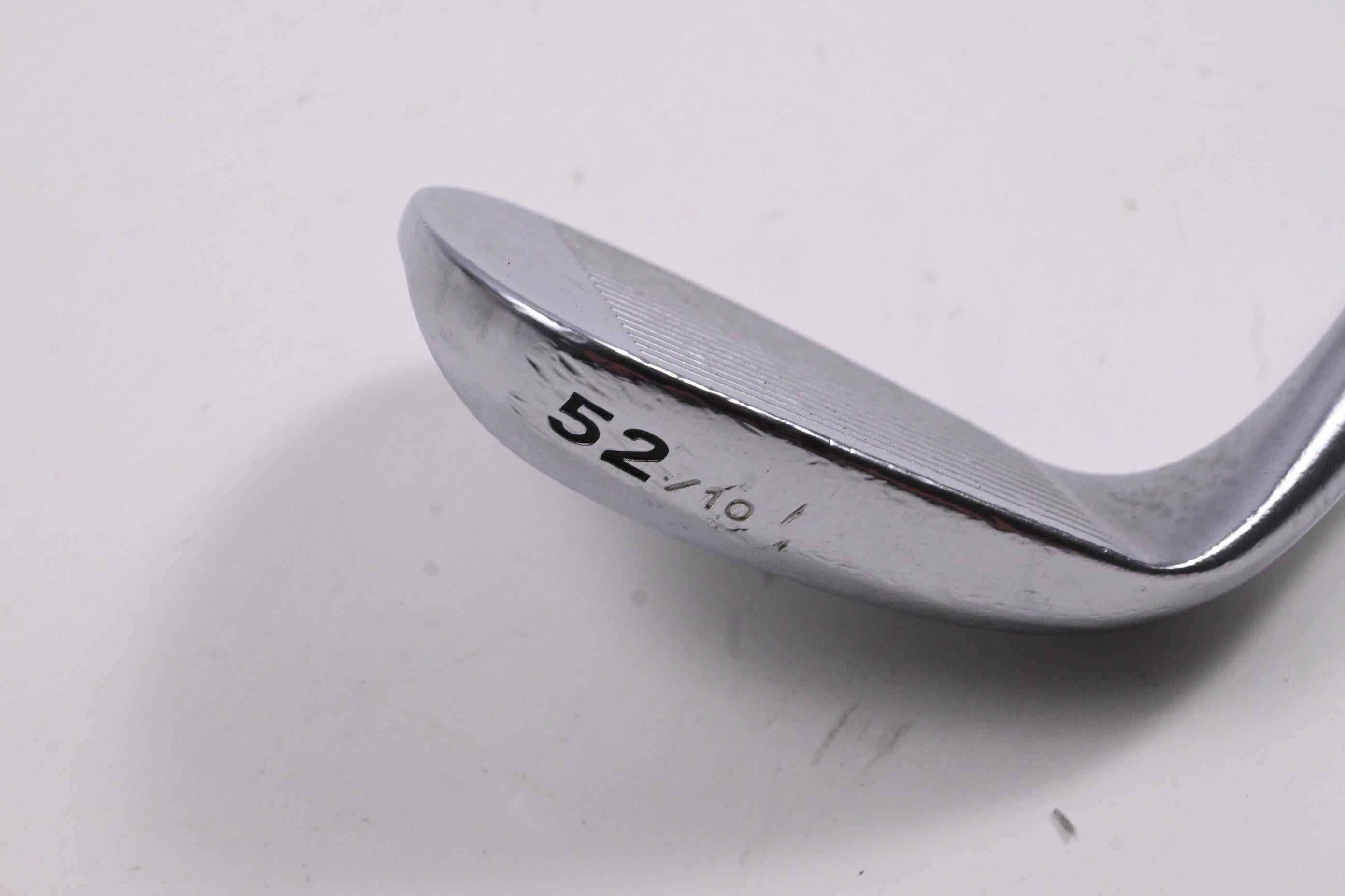 Cleveland RTX-3 Gap Wedge / 52 Degree / Wedge Flex Dynamic Gold Shaft