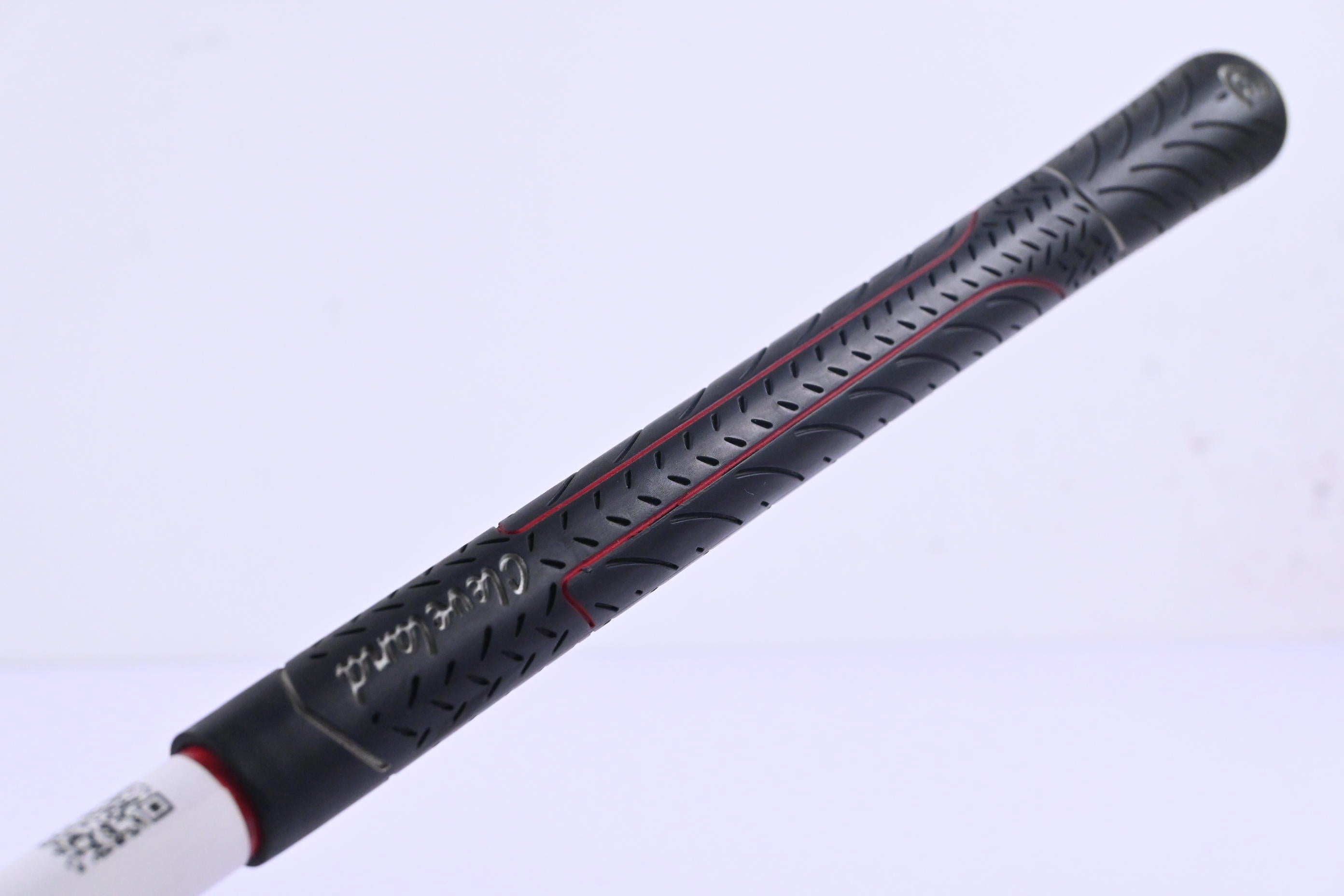 Cleveland HiBore XLS #1 Hybrid / 16 Degree / Stiff Flex Fujikura Fit-On Red 85