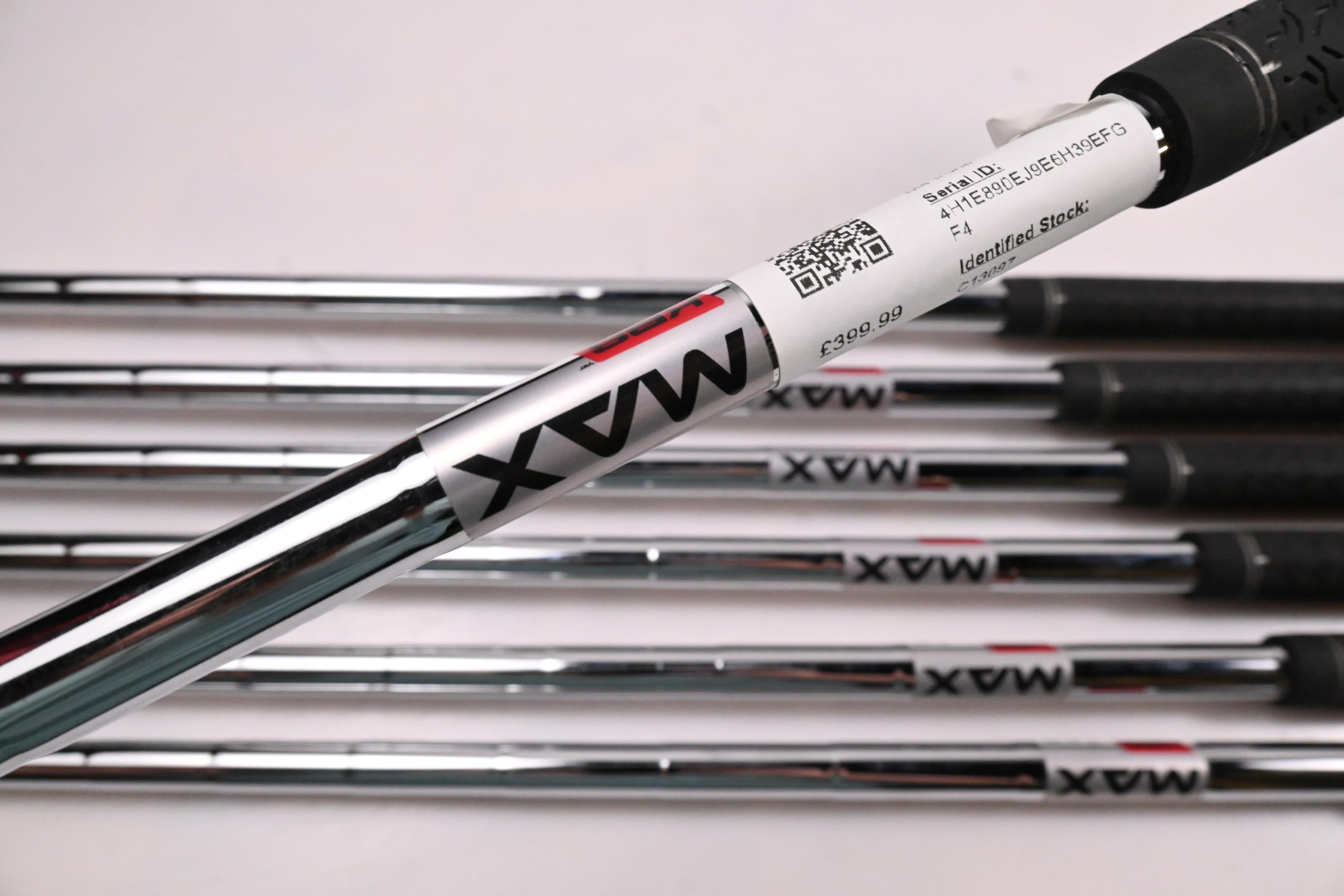 Taylormade M4 Irons / 5-PW+SW / Regular Flex KBS Max 85 Shafts
