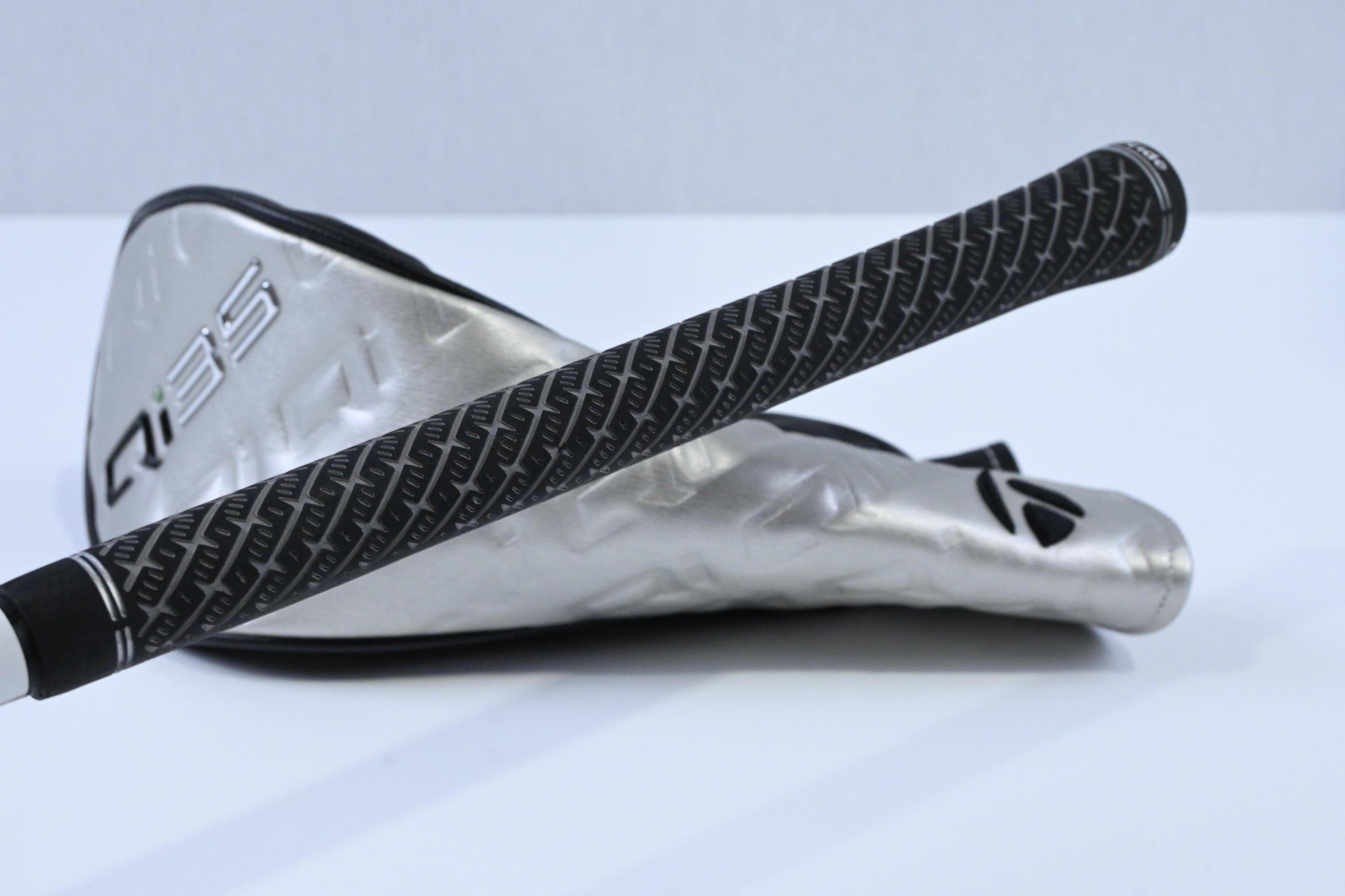 Left Hand Taylormade Qi35 Tour #5 Wood / 18 Degree / Stiff Flex Kai'li Blue 75