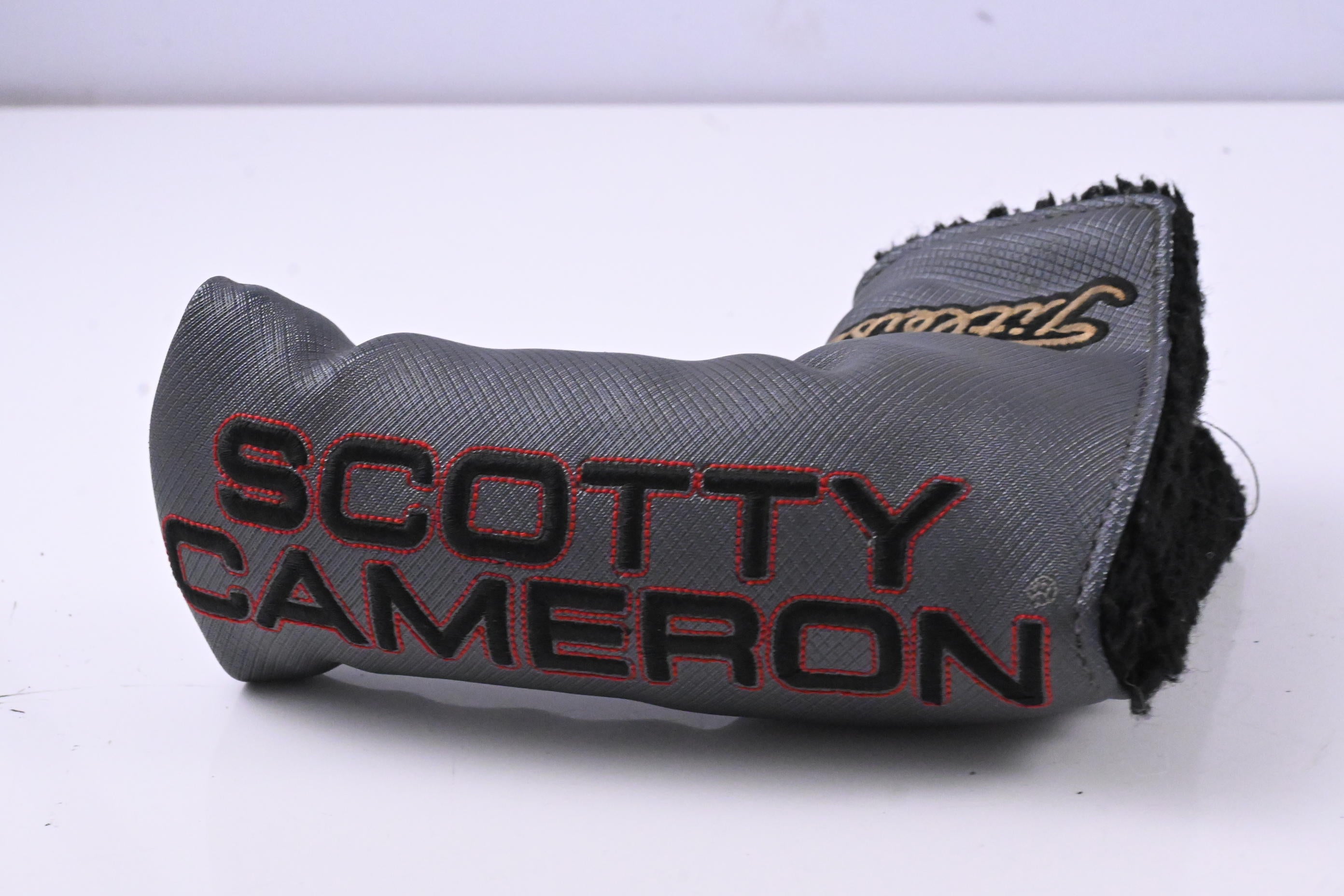Scotty Cameron Cameron & Crown Newport Putter / 33 Inch