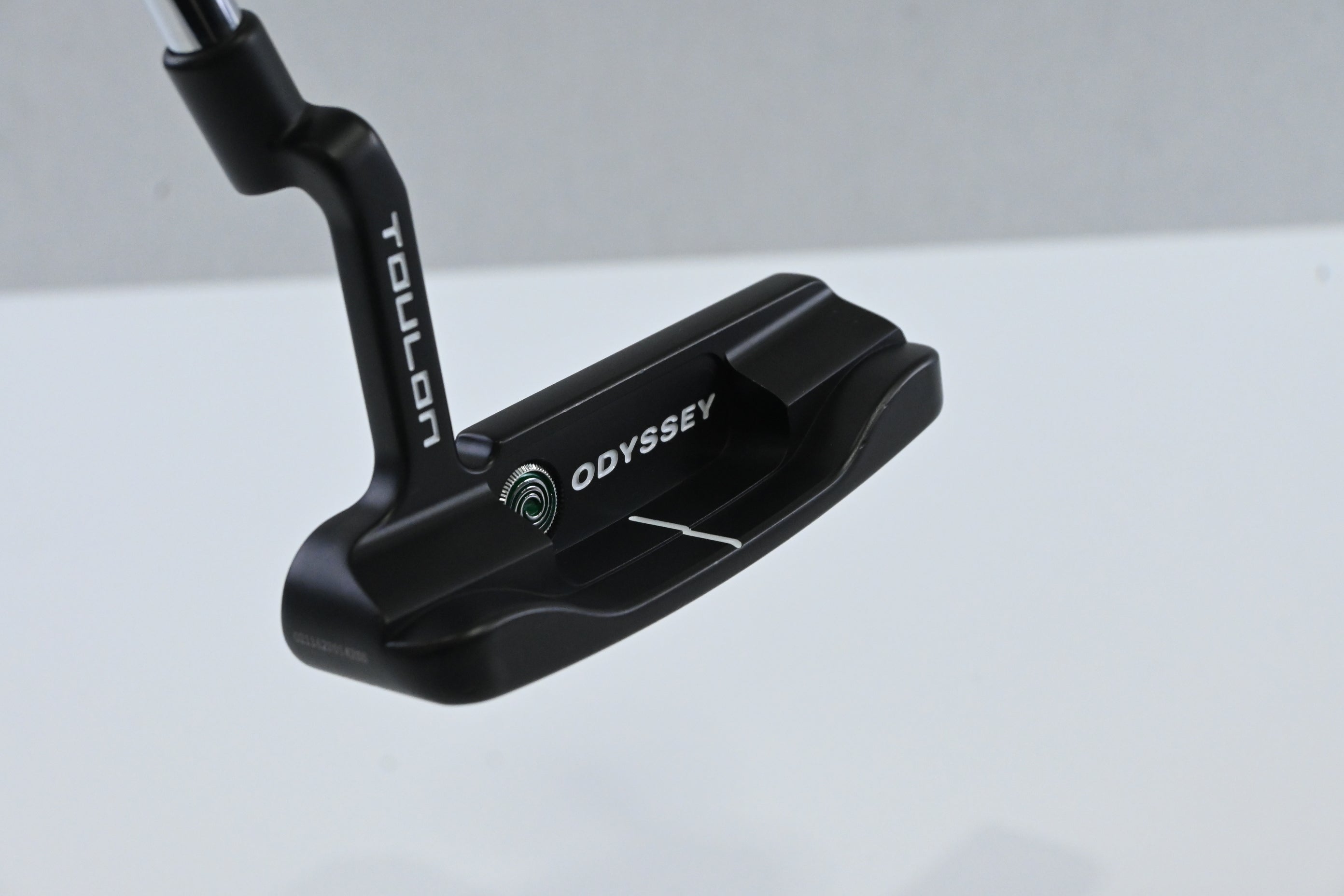 Odyssey Toulon Madison 2022 Putter / 33 Inch