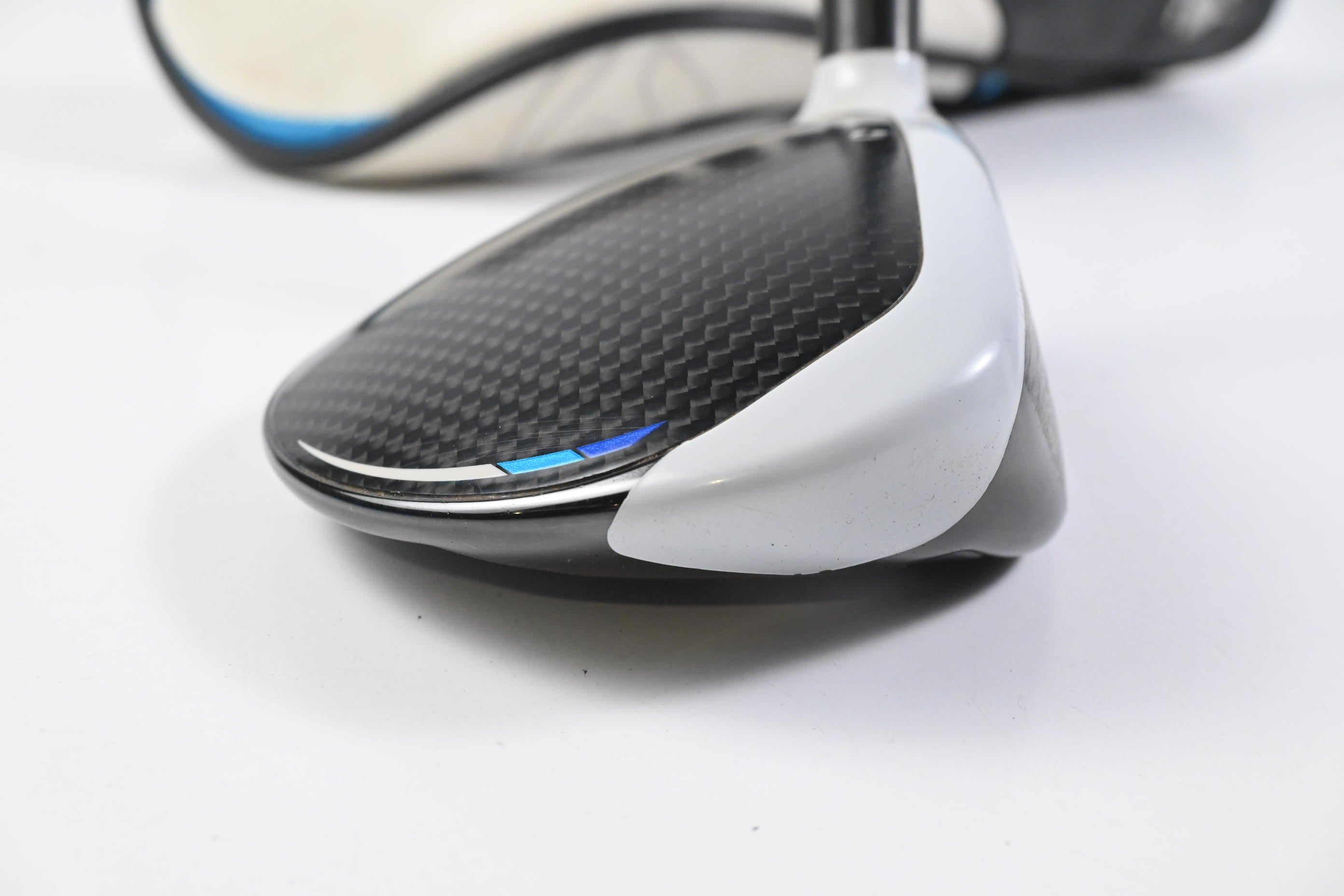 Taylormade SIM2 Ti #3 Wood / 15 Degree / Regular Flex Tensei AV RAW Blue 65