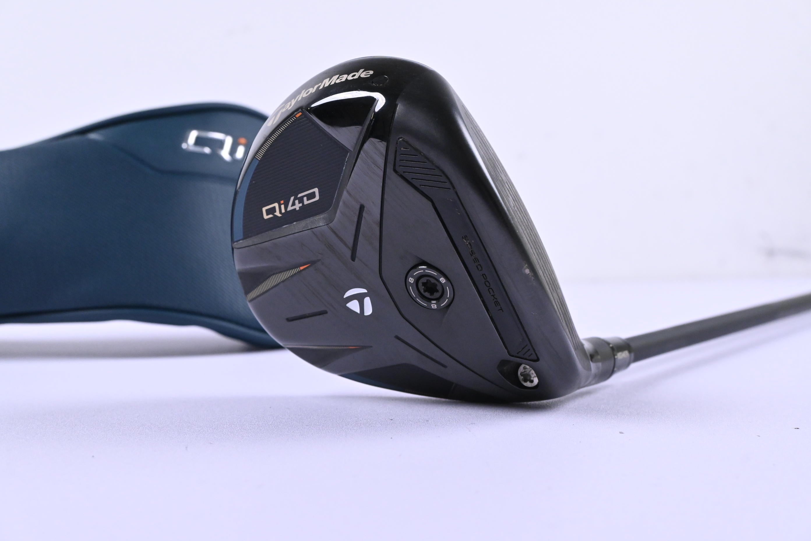 Taylormade Qi4D #7 Wood / 21 Degree / Stiff Flex REAX 65 Shaft