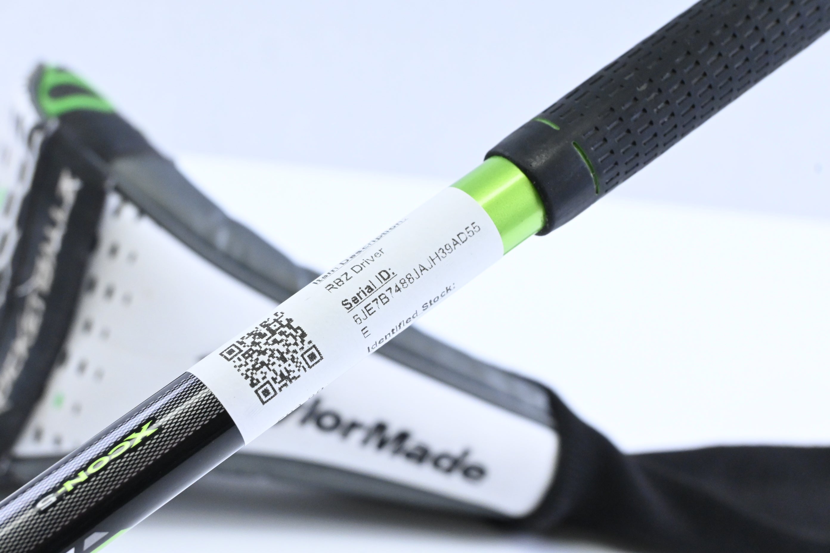 Taylormade RBZ Driver / 10.5 Degree / Regular Flex Matrix Ozik Xcon-5 Shaft