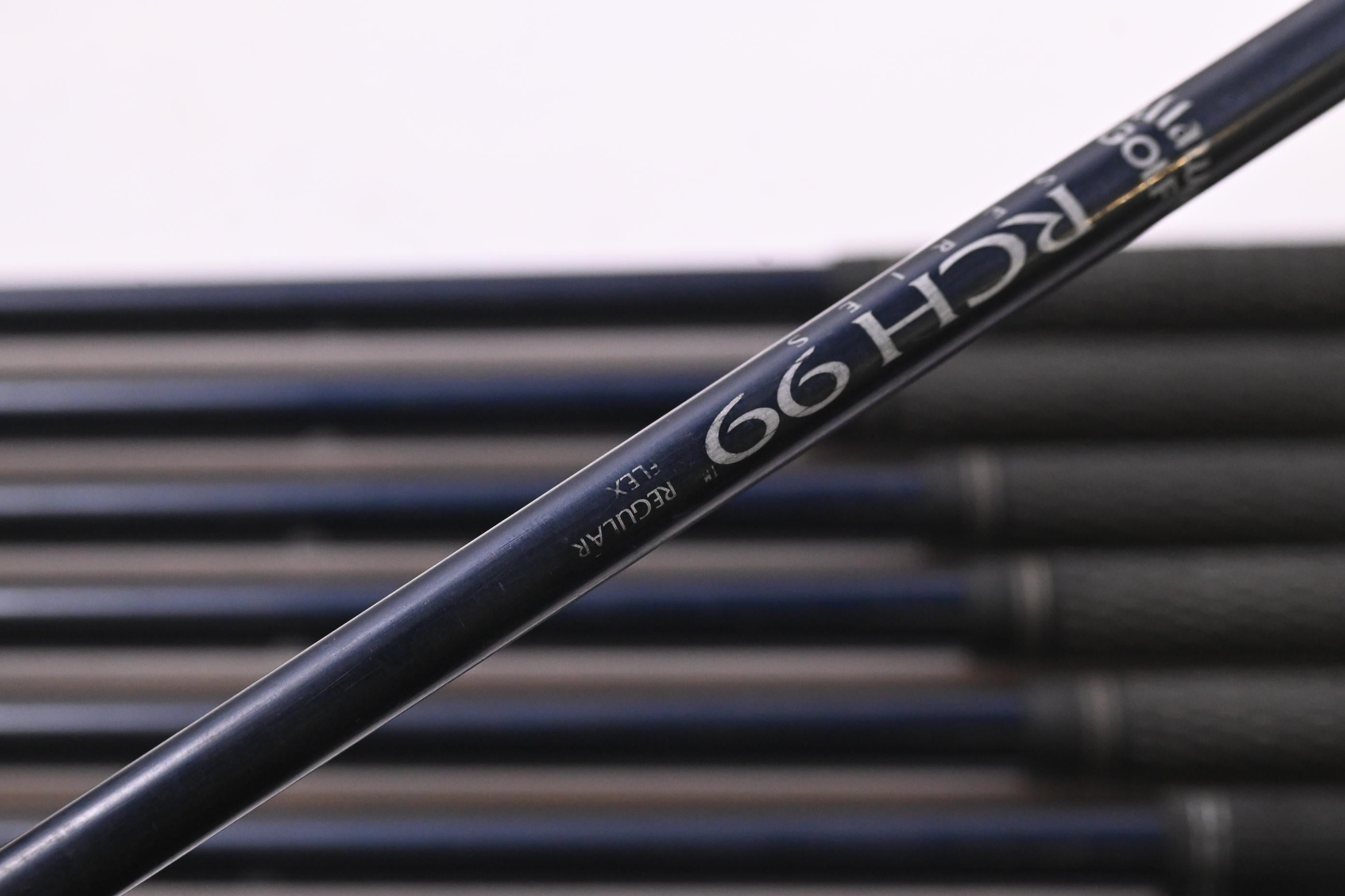 Callaway X-12 Irons / 3-PW+SW / Regular Flex Callaway RCH 99 Shafts