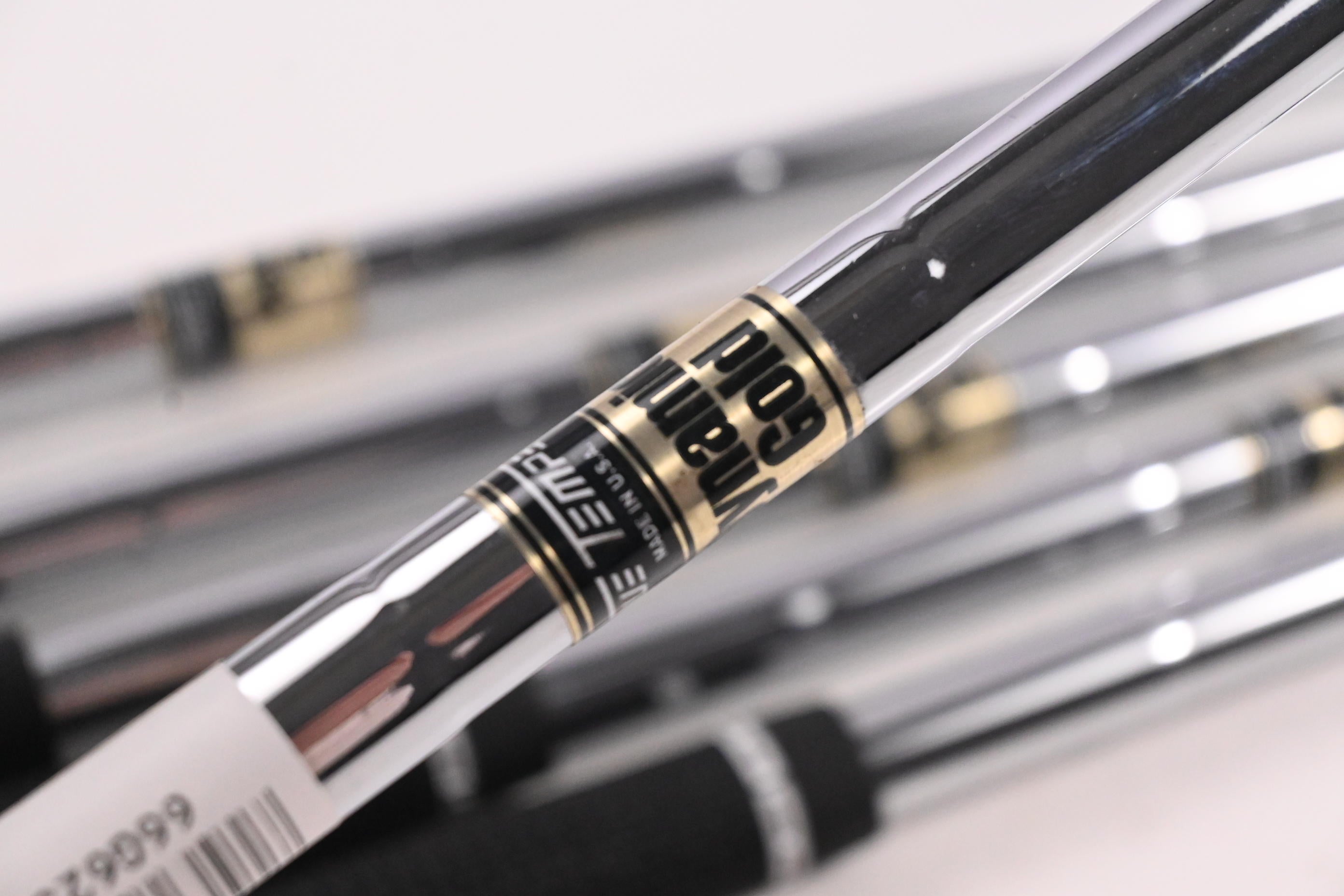 Dynamic Gold S200 Iron Shafts / Stiff Flex / Set of 6 / .355" Taper Tip