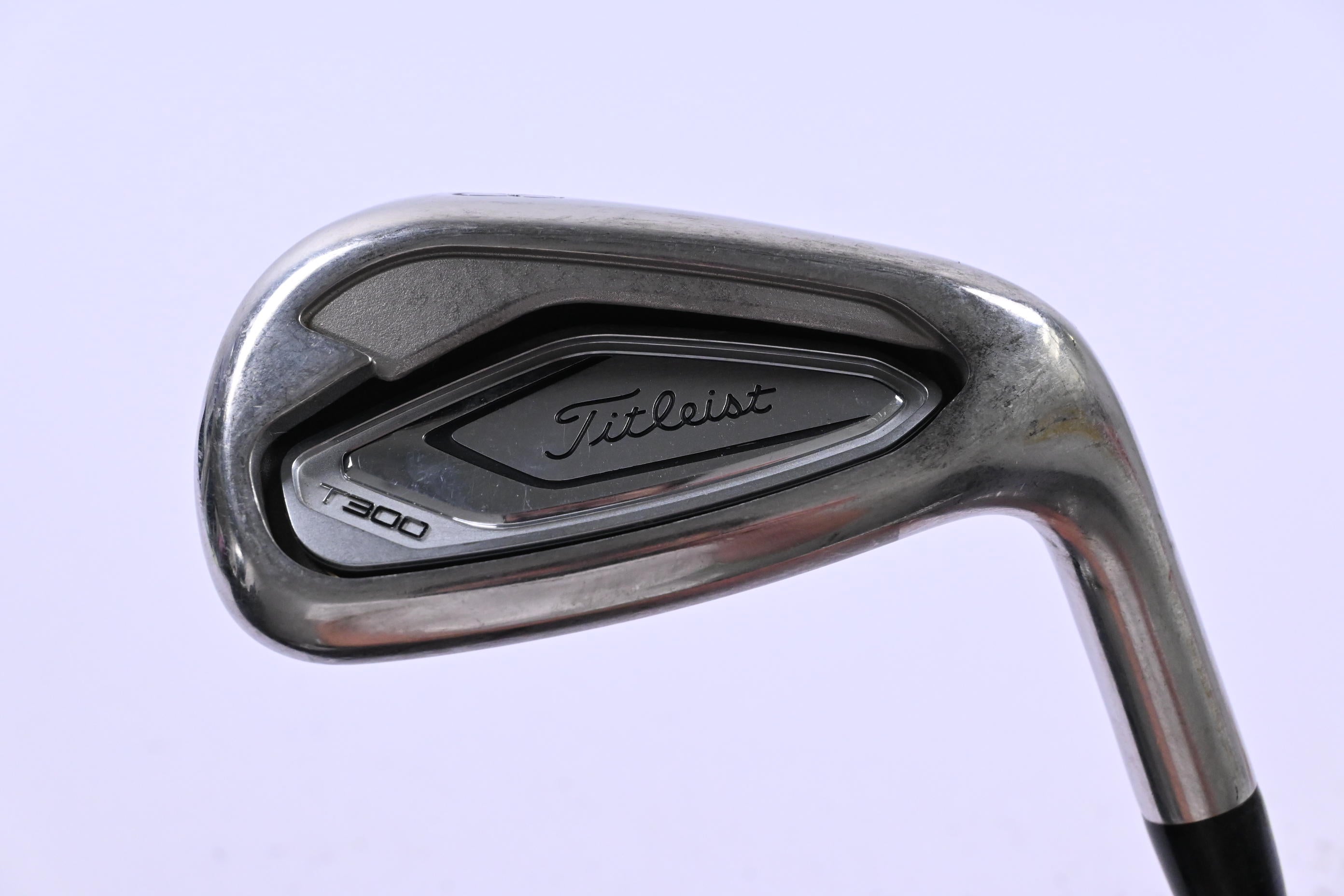 Titleist T300 2019 Gap Wedge / 48 Degree / Regular Flex True Temper AMT R300 Red