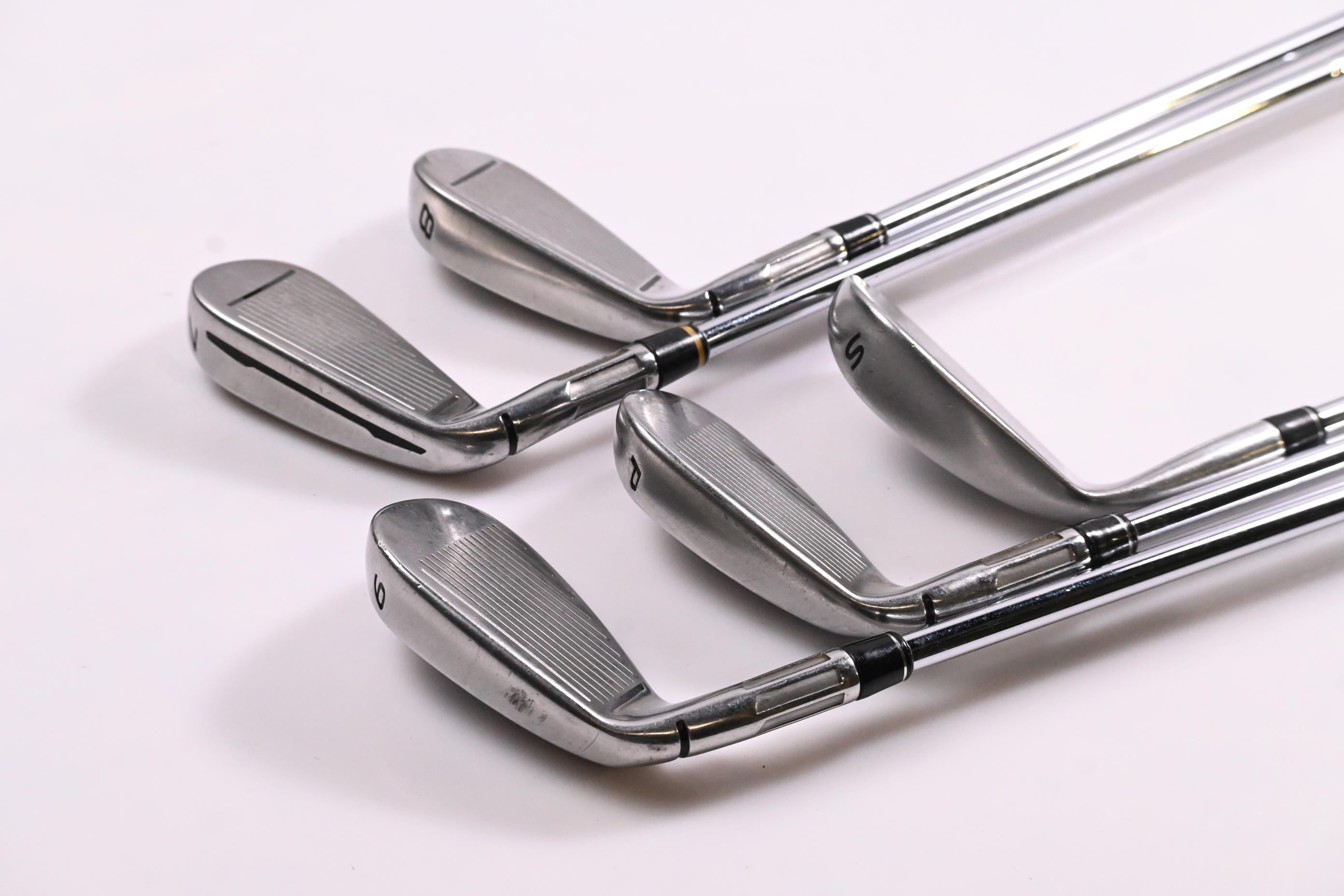 Taylormade M2 2017 Irons / 7-PW+SW / Regular Flex Reax 88 Shafts