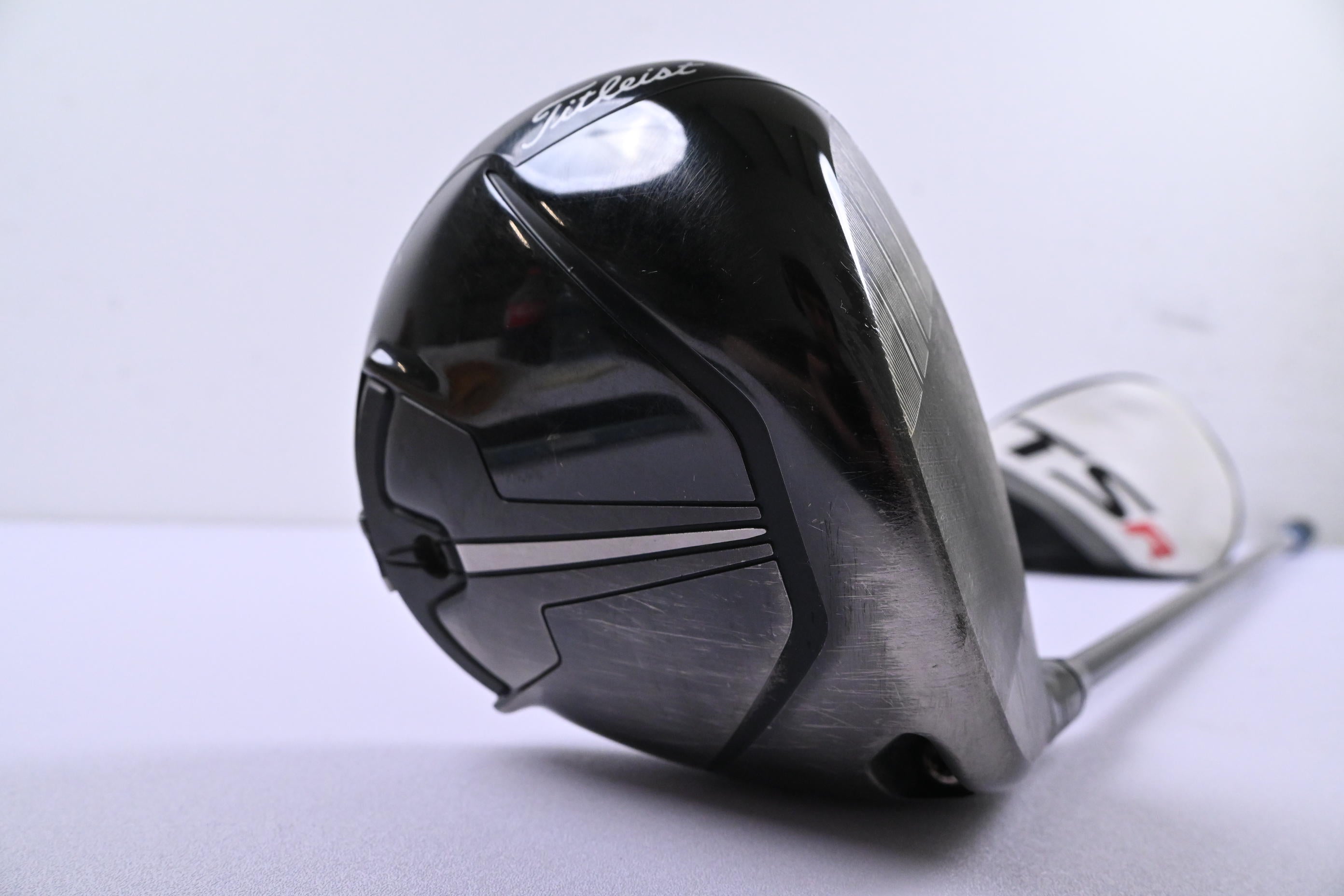 Titleist TSR3 Driver / 9 Degree / Stiff Flex HZRDUS Gen4 Black 60 Shaft