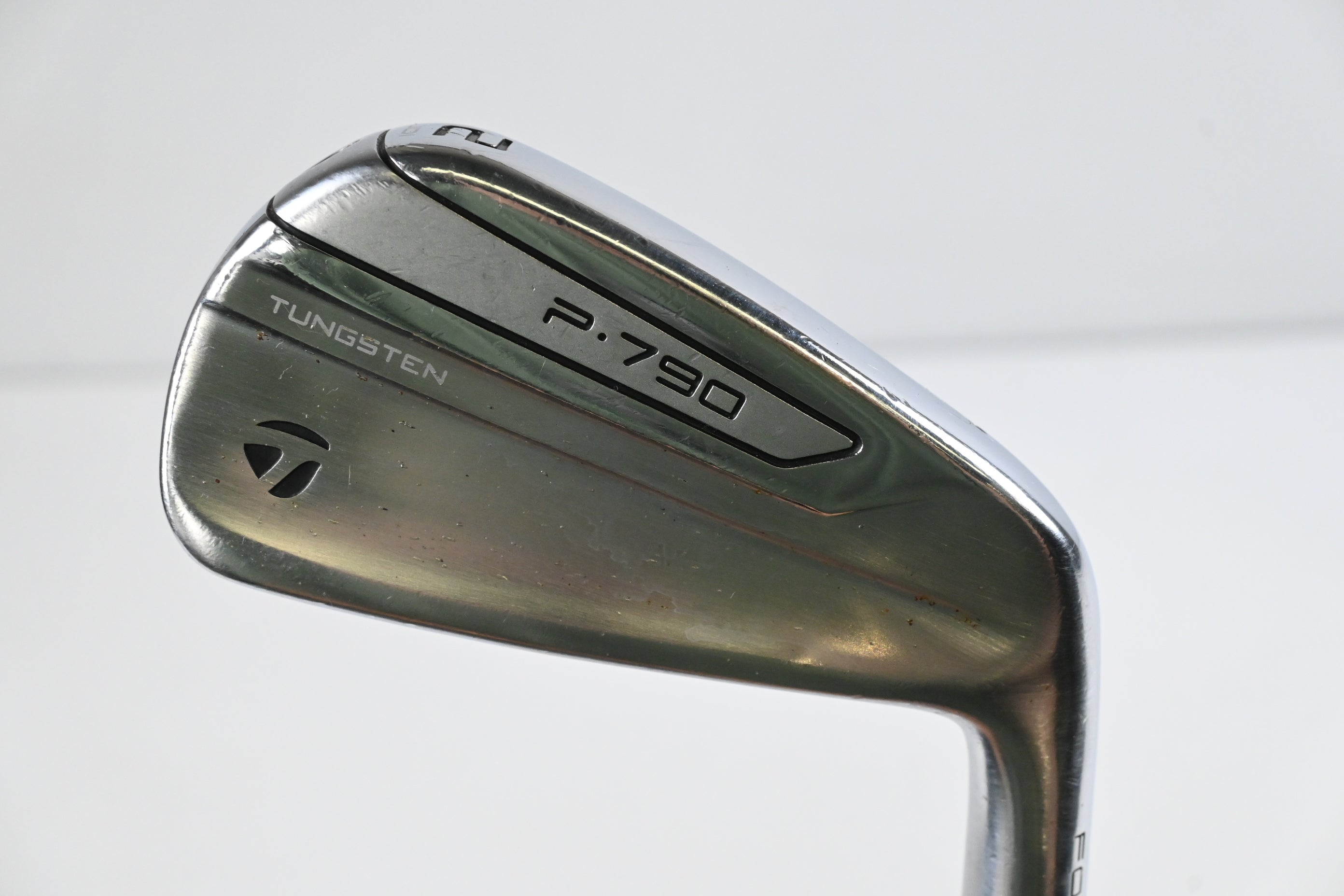 Taylormade P790 UDI 2019 #2 Iron / 17 Degree / Stiff Flex Hzrdus Smoke 90