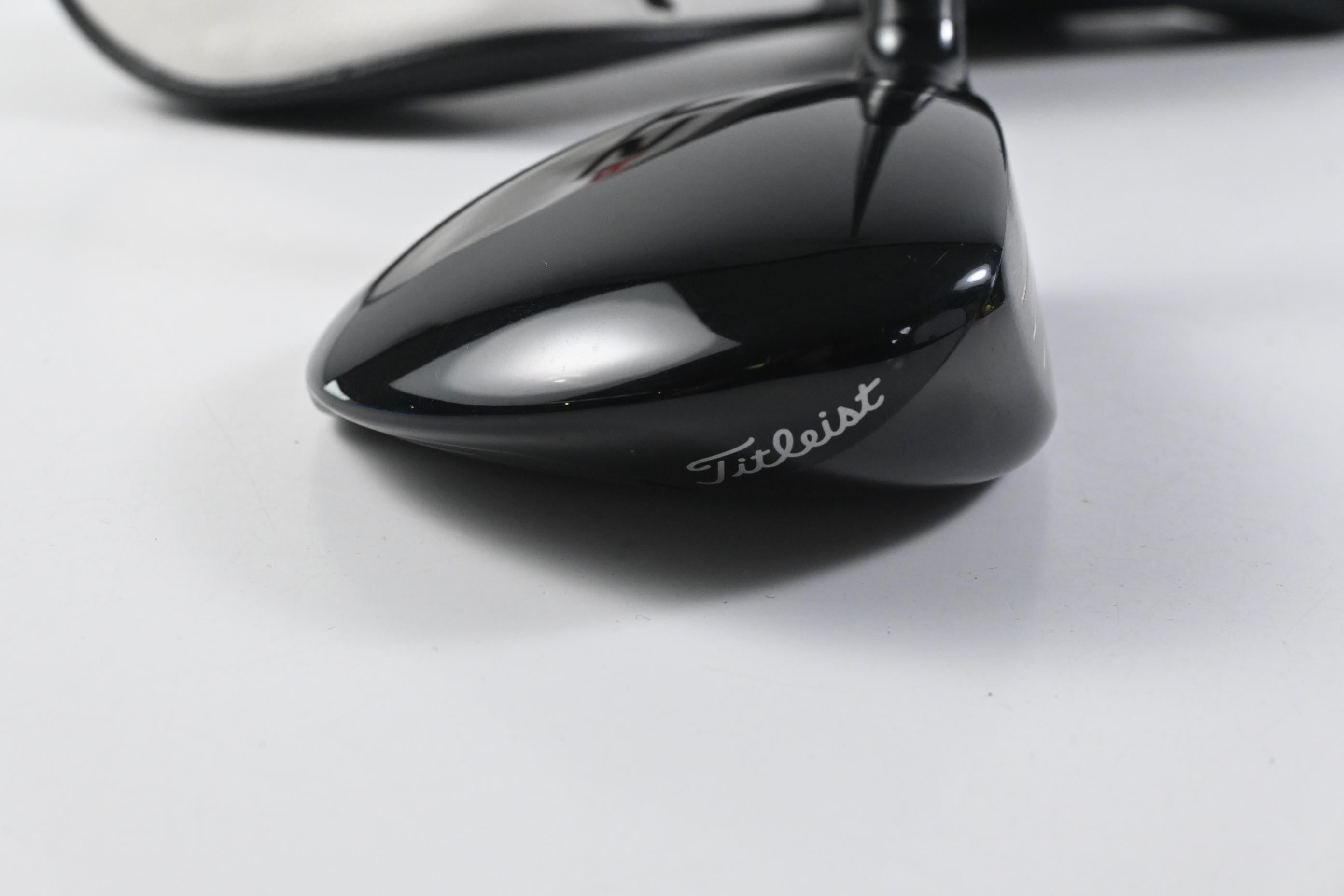 Titleist TSR2+ #3 Wood / 13 Degree / X-Flex HZRDUS Smoke Black 70 Shaft