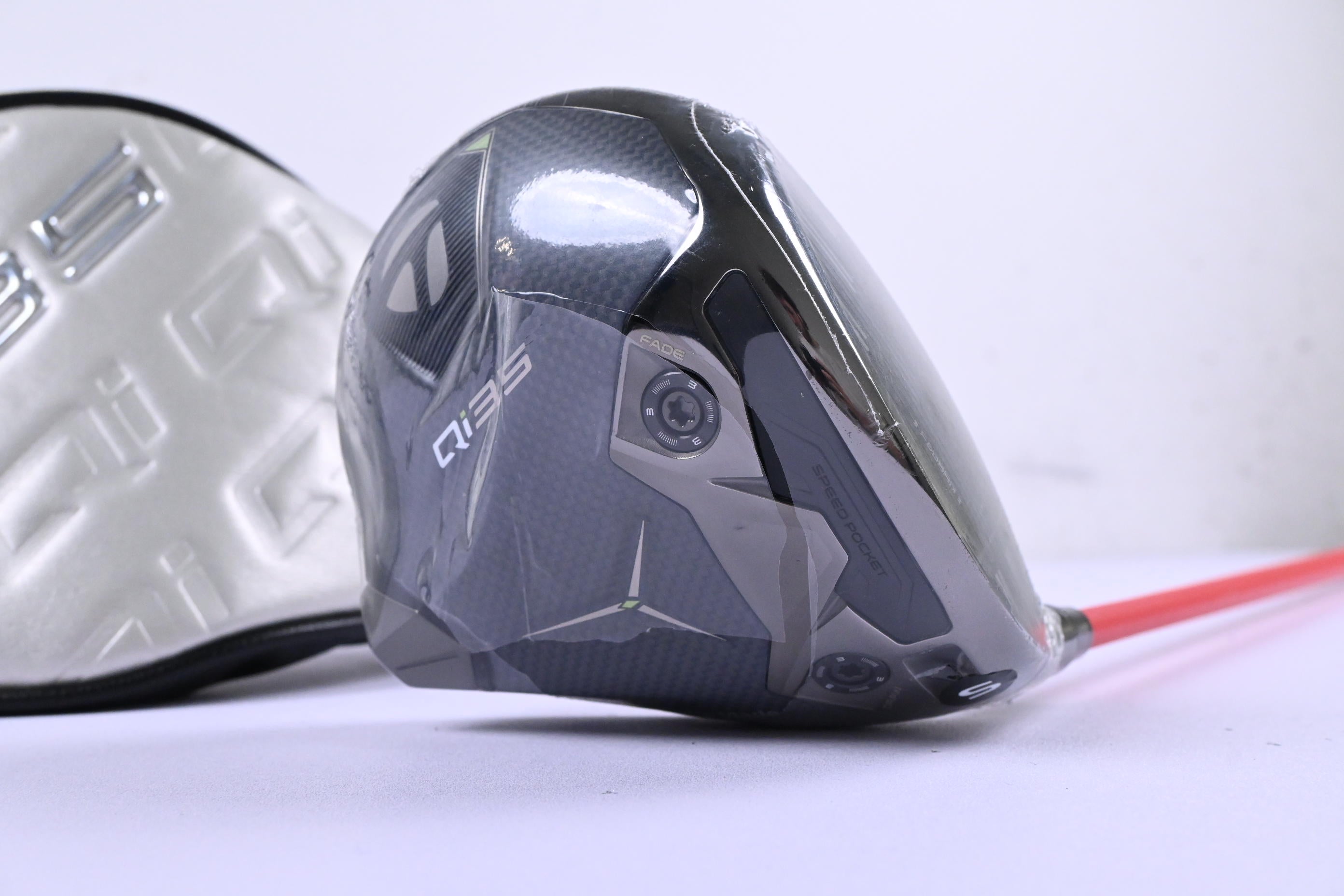 Taylormade Qi35 Driver / 9 Degree / Regular Flex UST ProForce V2 5 Shaft