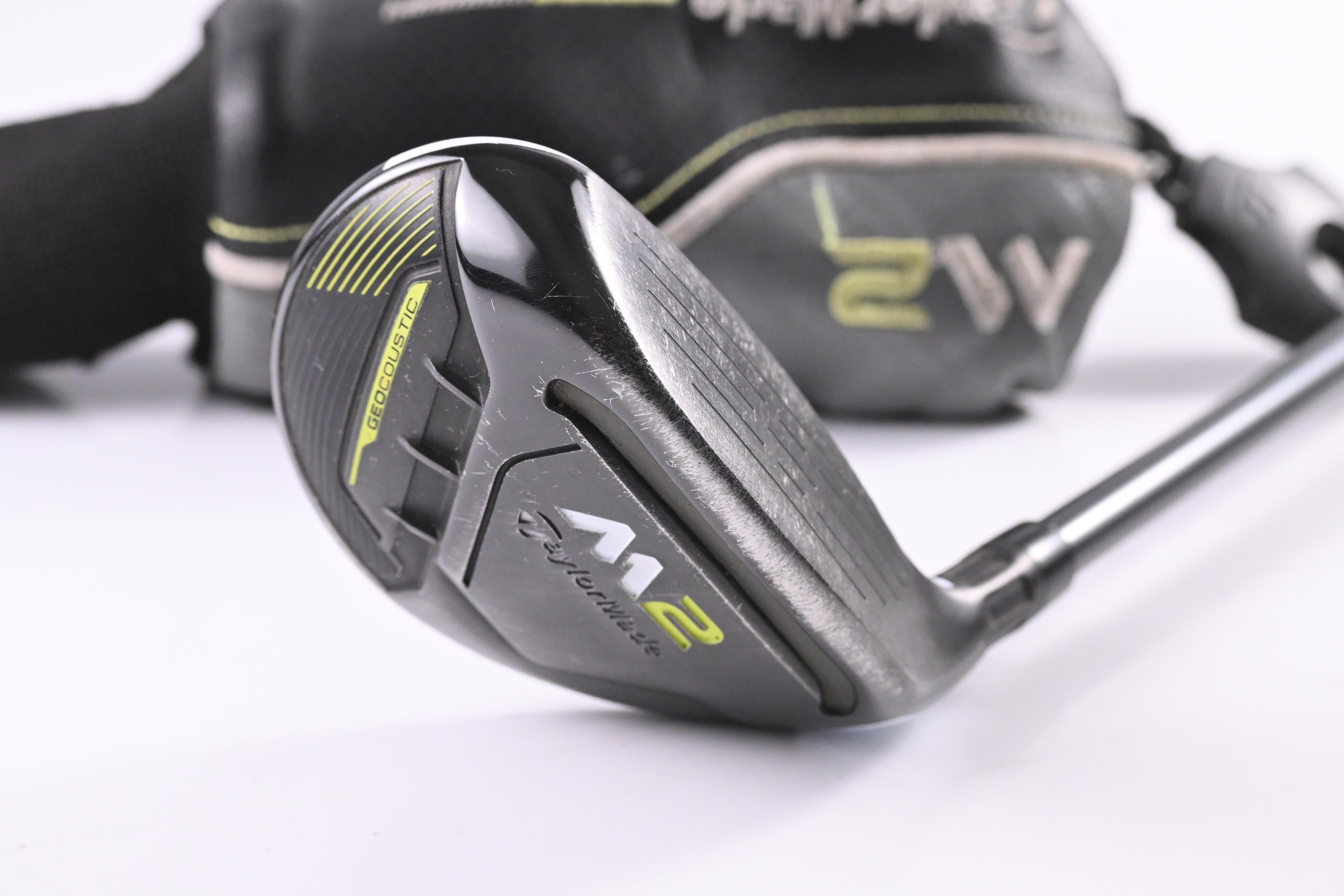 Taylormade M2 2017 #3 Hybrid / 19 Degree / Regular Flex M2 Reax 65 Shaft