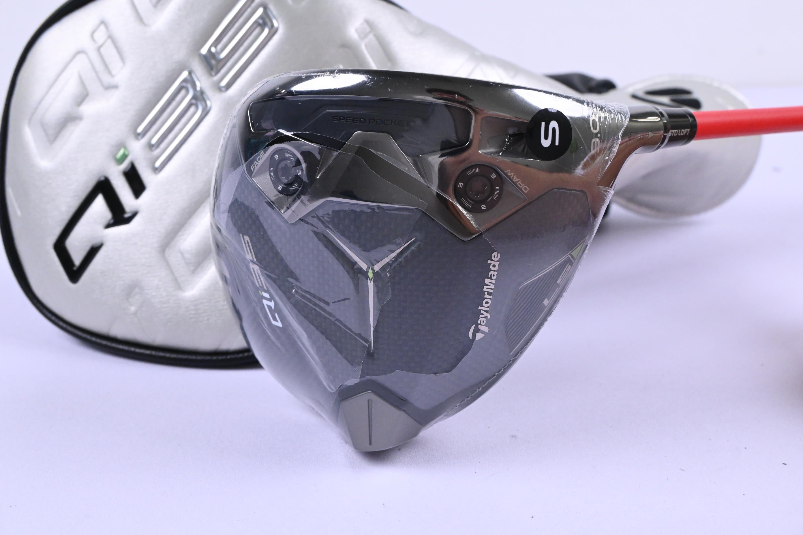 Taylormade Qi35 Driver / 9 Degree / Regular Flex UST ProForce V2 5 Shaft