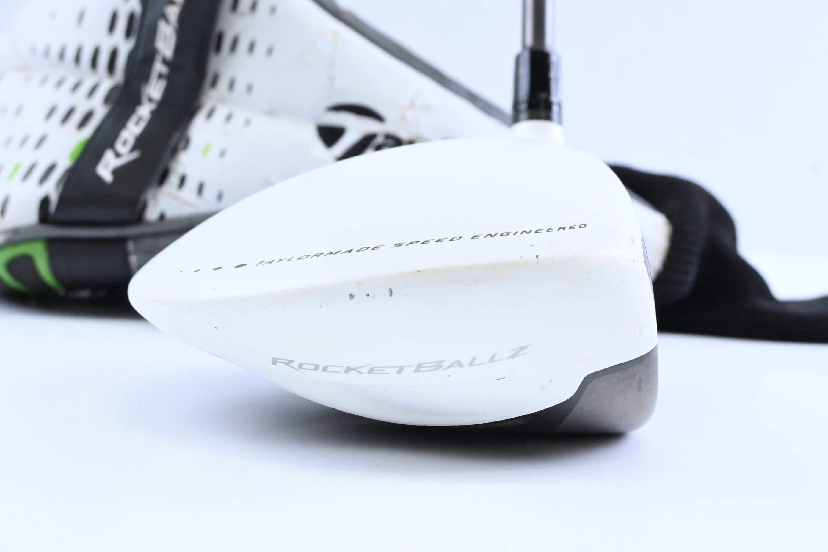 Taylormade RBZ Driver / 9.5 Degree / Regular Flex Matrix Ozik Xcon-5 Shaft
