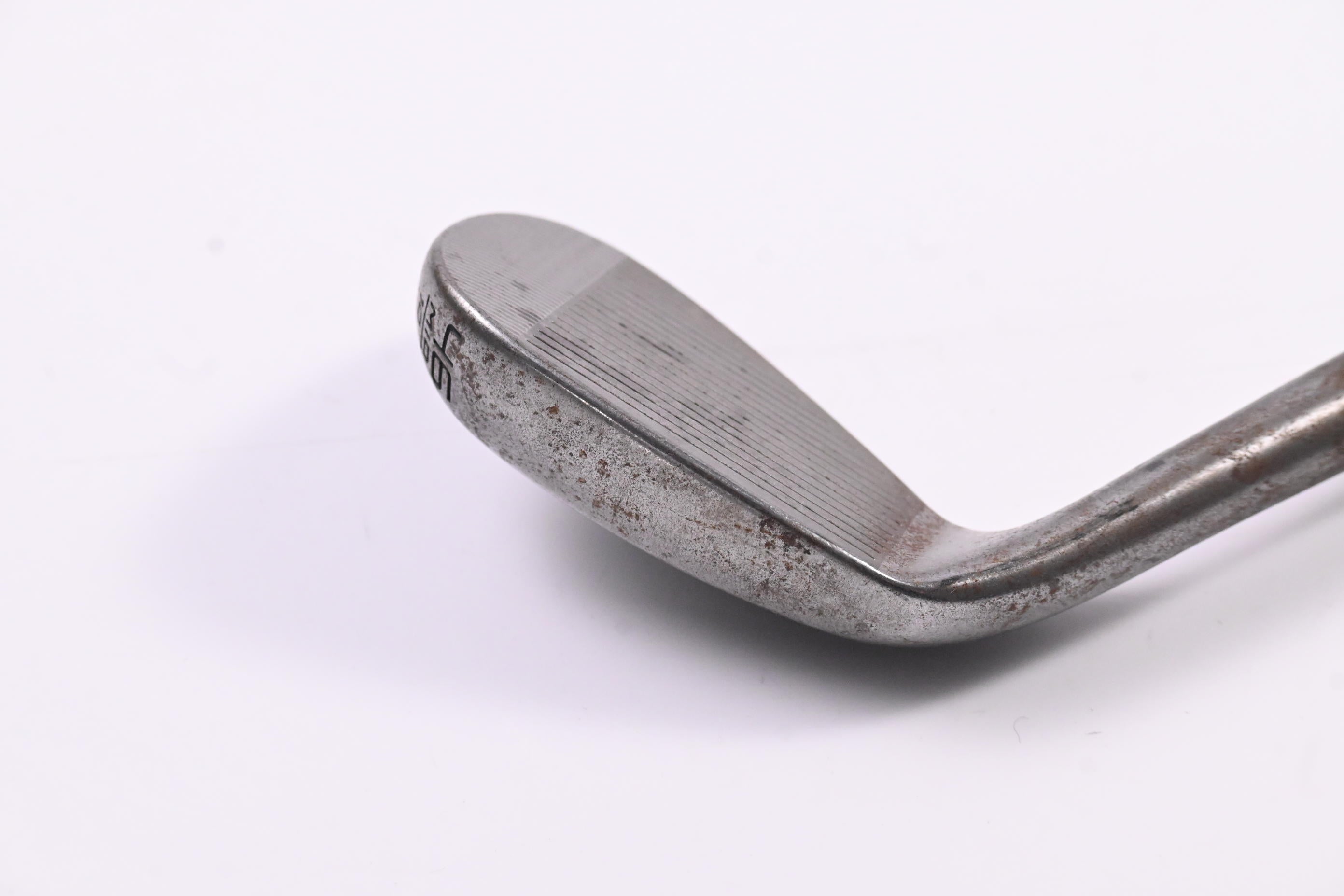 Cleveland RTX 6 Zipcore Pitching Wedge / 46 Degree / Stiff Flex AMT White S300 Shaft