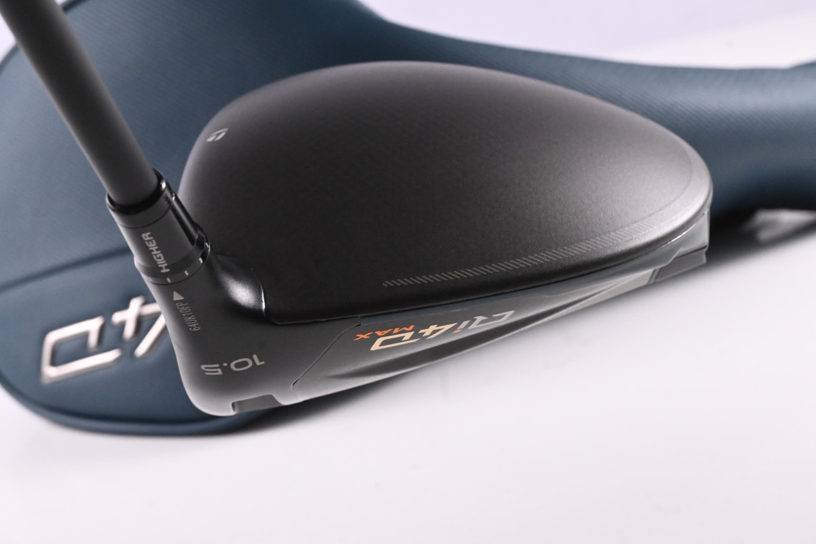 Taylormade Qi4D Max Driver / 10.5 Degree / Regular Flex Reax Blue 50 Shaft