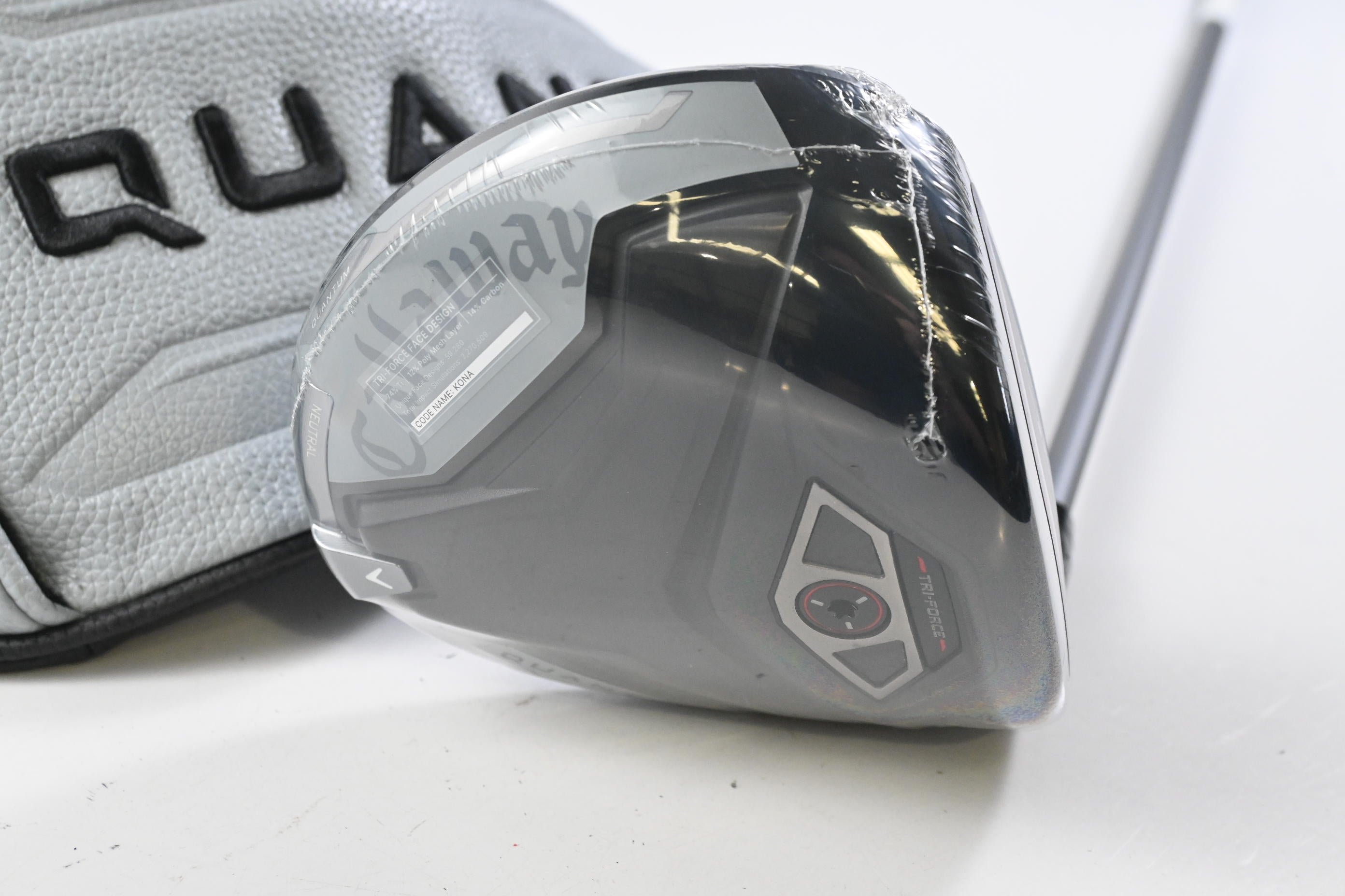 Callaway Quantum Max Driver / 12 Degree / Regular Flex Denali Frost Silver 50