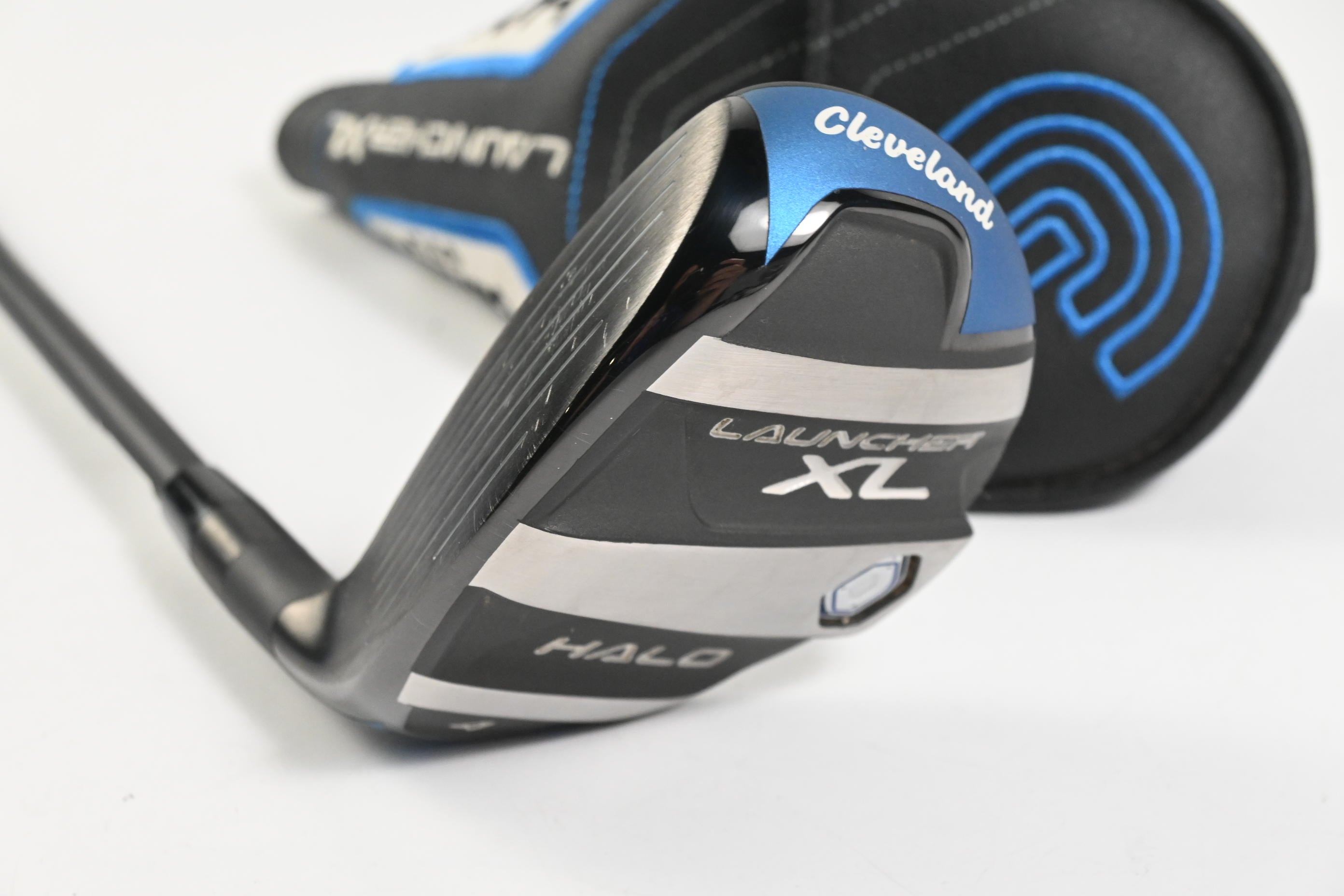 Left Hand Cleveland Launcher XL Halo #4 Hybrid / 21 Degree / Regular Flex Cypher