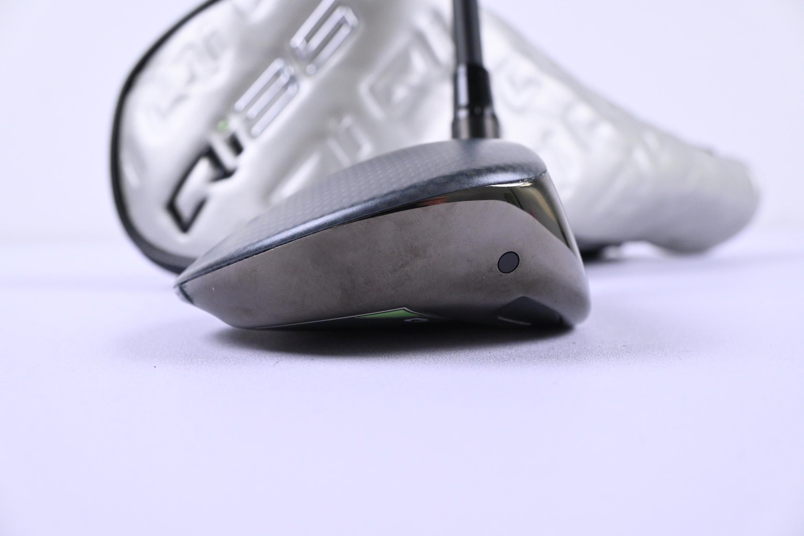 Taylormade Qi35 Tour #5 Wood / 18 Degree / Stiff Flex REAX 65 Shaft