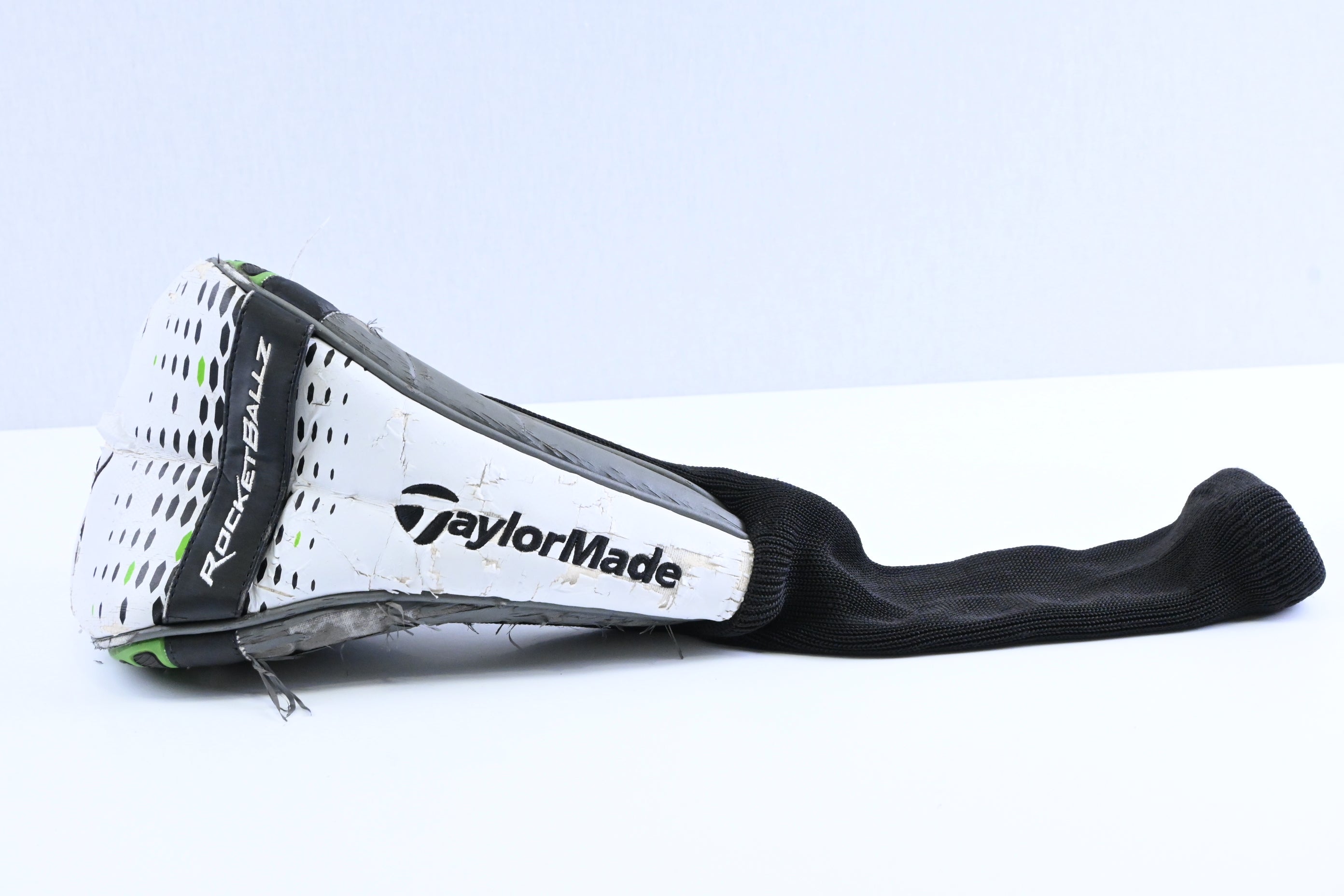 Taylormade RBZ Driver / 9.5 Degree / Regular Flex Matrix Ozik Xcon-5 Shaft