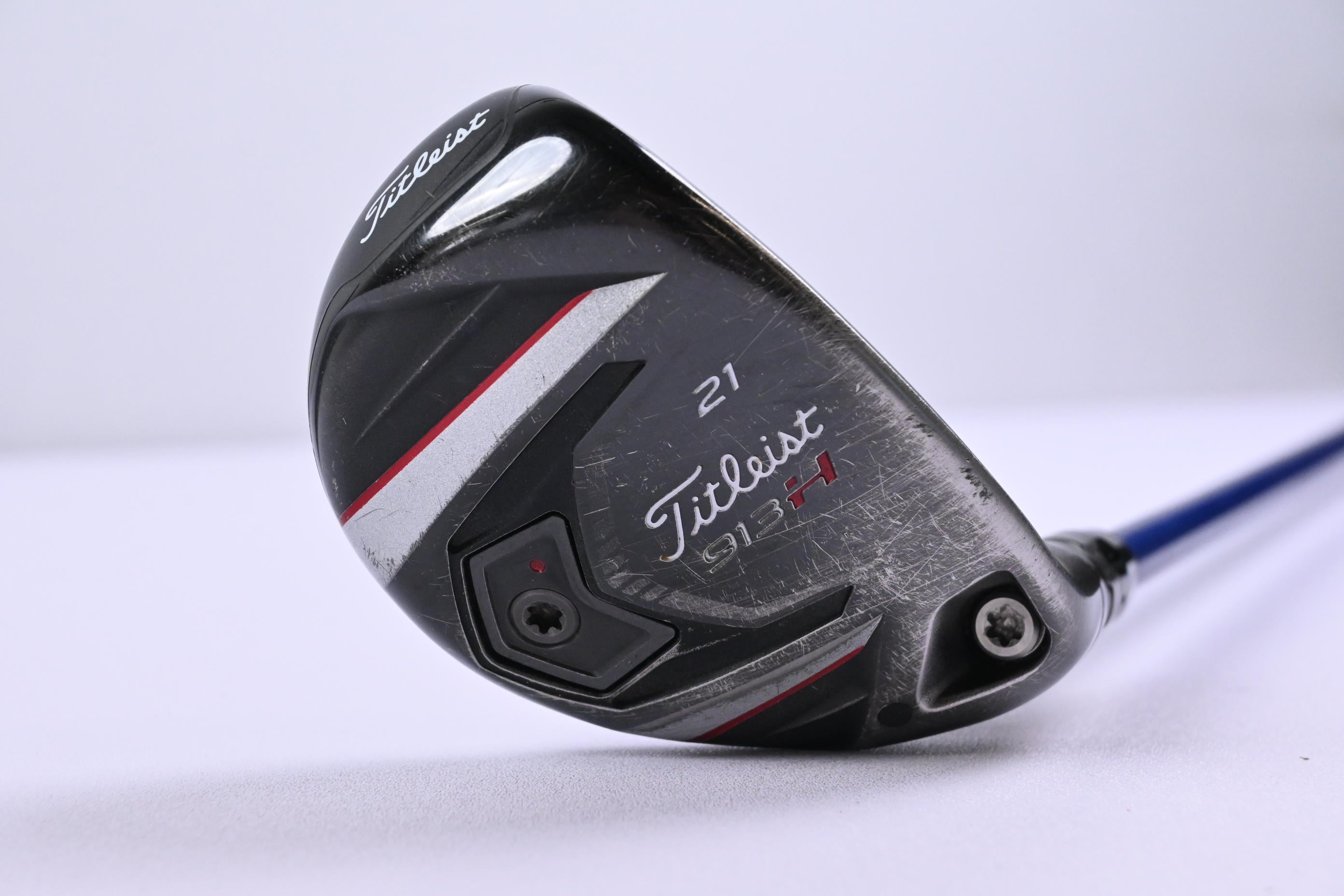 Titleist 913H #3 Hybrid / 21 Degree / Stiff Flex Diamana S+ 82 Shaft