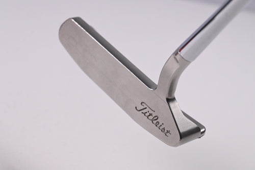 Scotty Cameron Studio Stainless Newport 2.5 Putter / 35 Inch