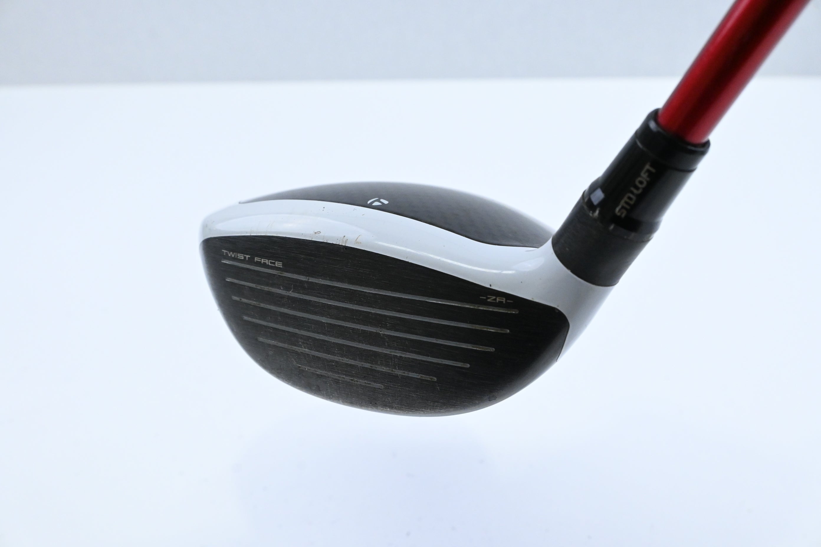 Taylormade SIM2 Ti #3 Wood / 13.5 Degree / Regular Flex Fujikura Ventus Red 5