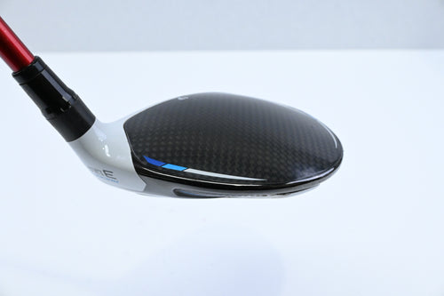 Taylormade SIM2 Ti #3 Wood / 13.5 Degree / Regular Flex Fujikura Ventus Red 5