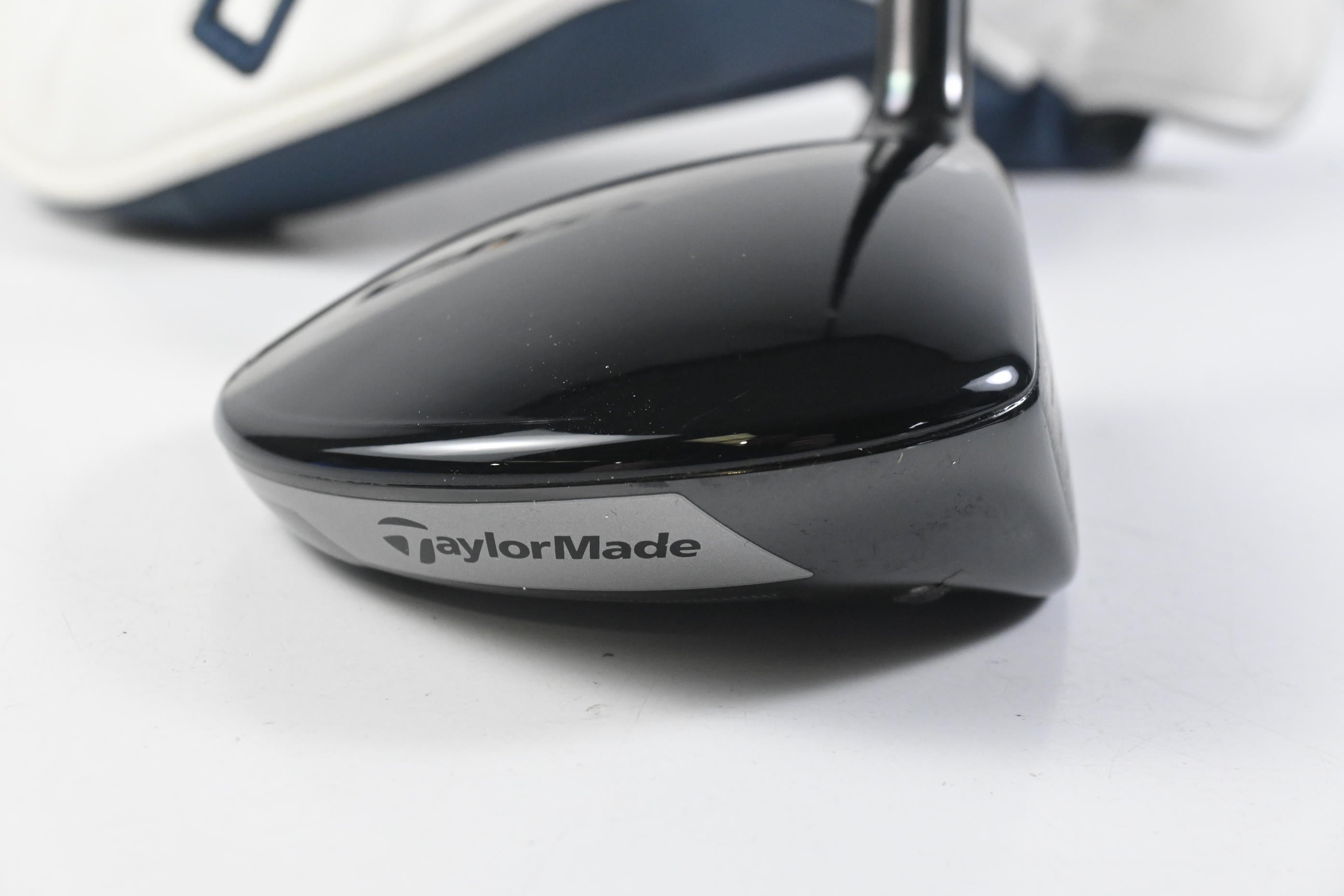 Tour Issue Taylormade Qi10 R3 Wood / 13.5 Degree / Stiff Flex Hzrdus Gen4 70