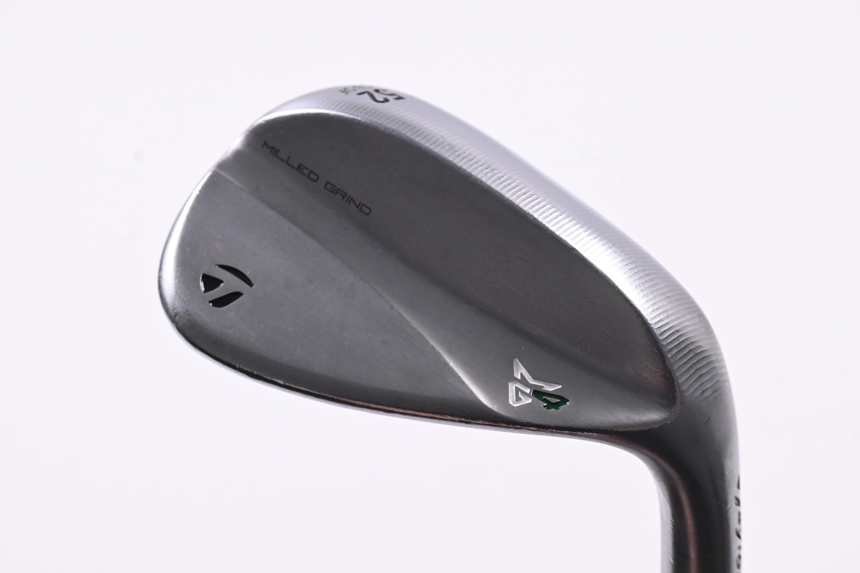 Taylormade Milled Grind 4 Gap Wedge / 52 Degree / Wedge Flex Dynamic Gold 115 Shaft