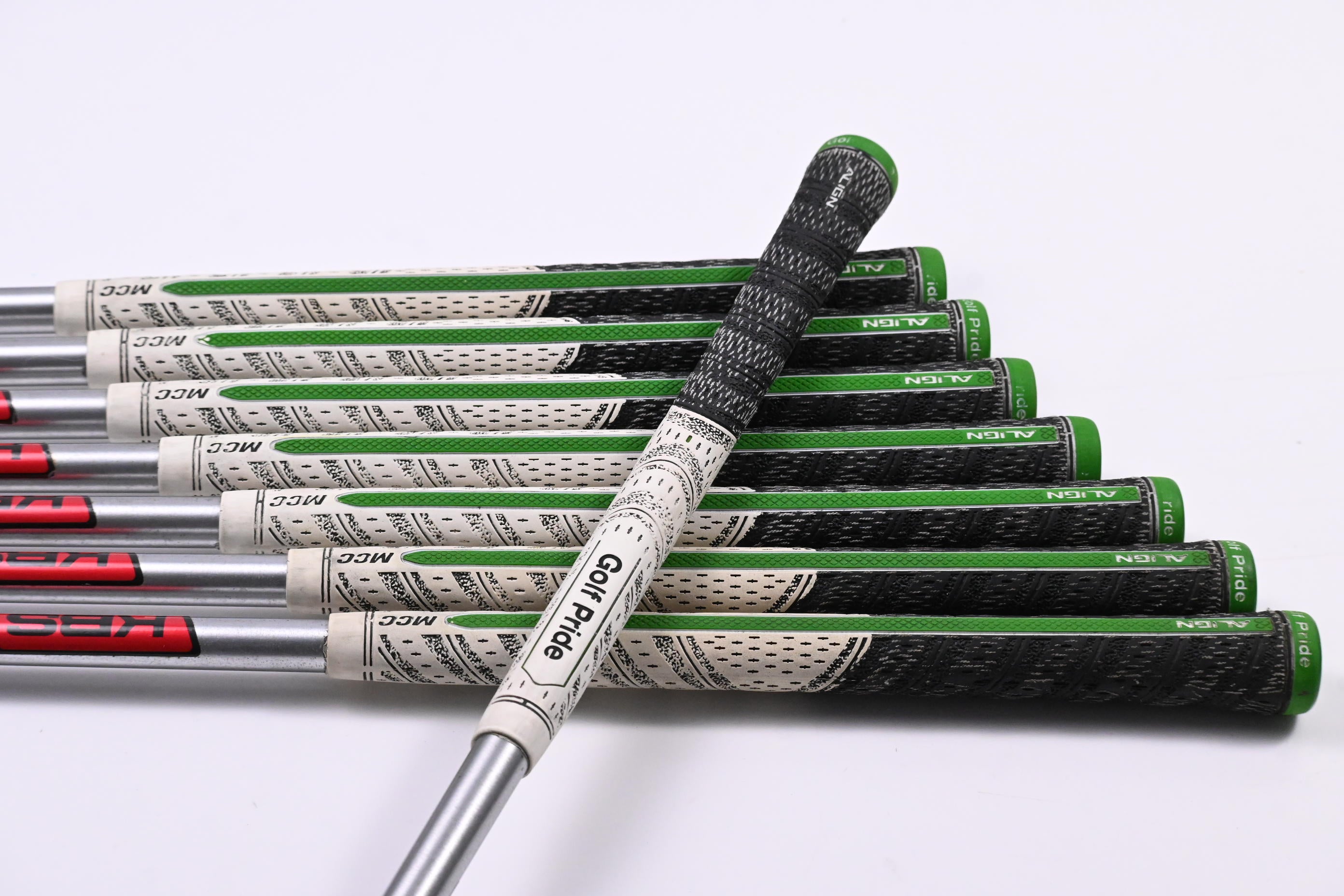 Wilson Staff Model Blade 2019 Irons / 3-PW / Stiff Flex KBS Tour C-Taper 120