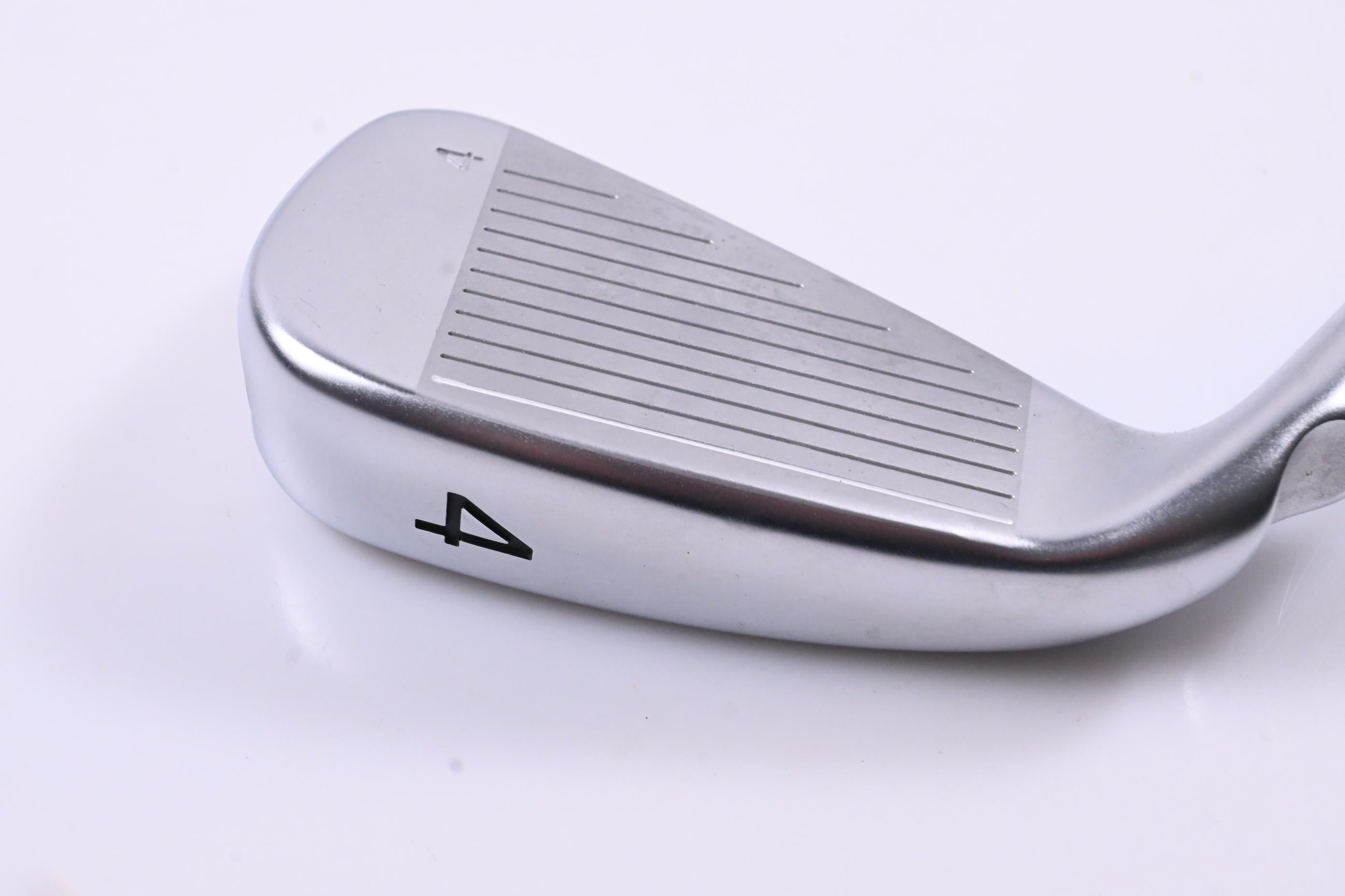 Ping G440 #4 Iron / 19 Degree / Black Dot / Regular Flex Dynamic Gold Mid 100