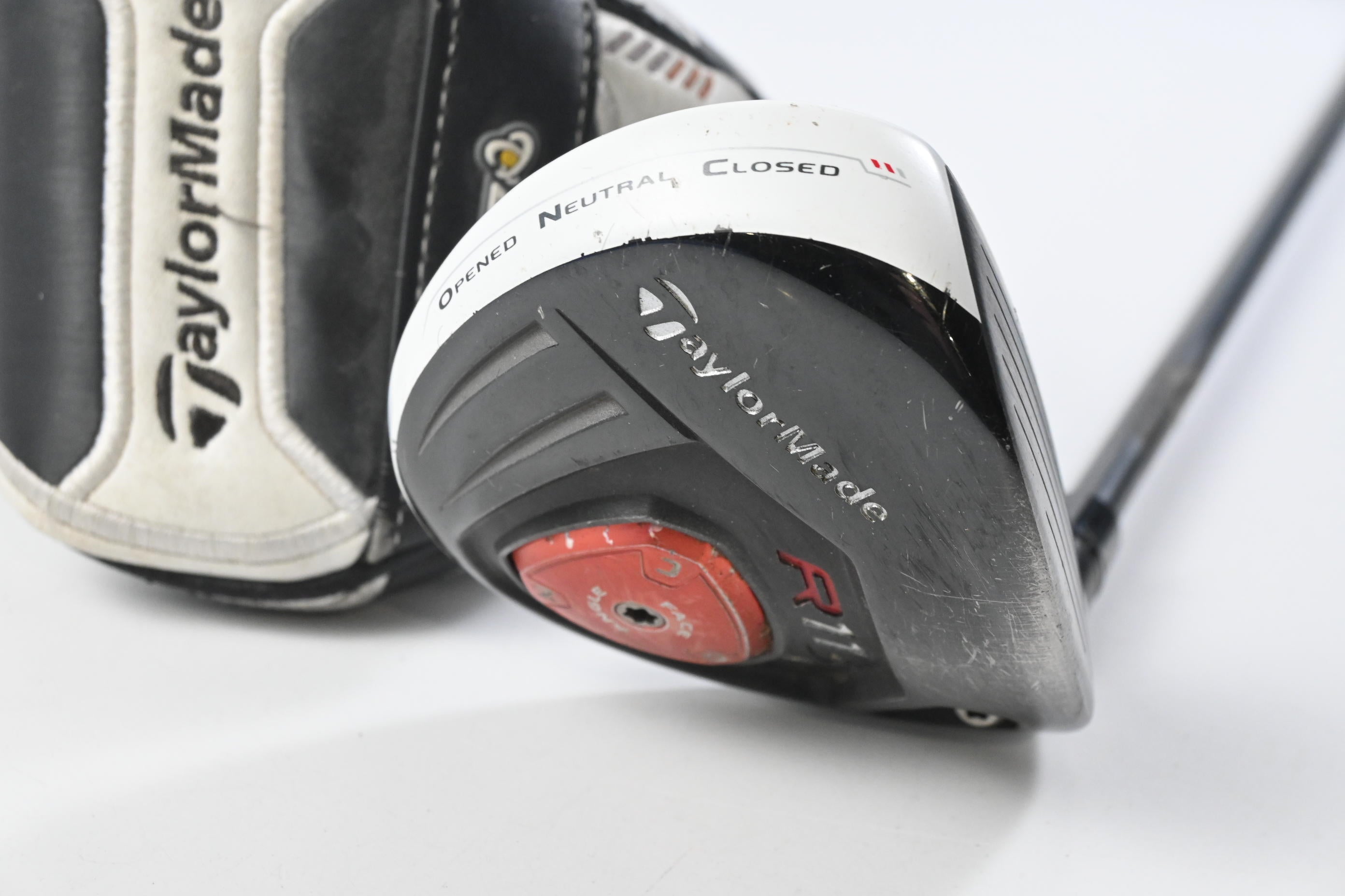 Taylormade R11S #3 Wood / 15.5 Degree / Stiff Flex Aldila RIP Phenom 70 Shaft