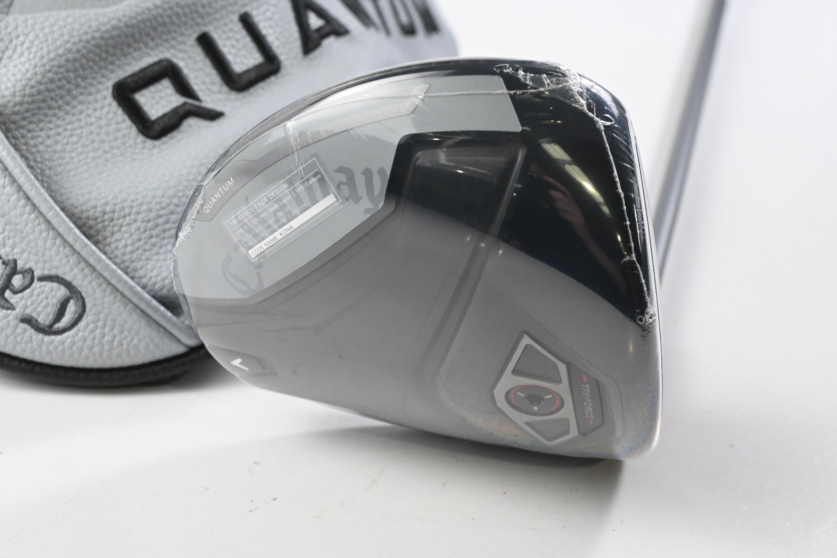 Callaway Quantum Max D Driver / 10.5 Degree / Regular Flex Denali Frost Silver