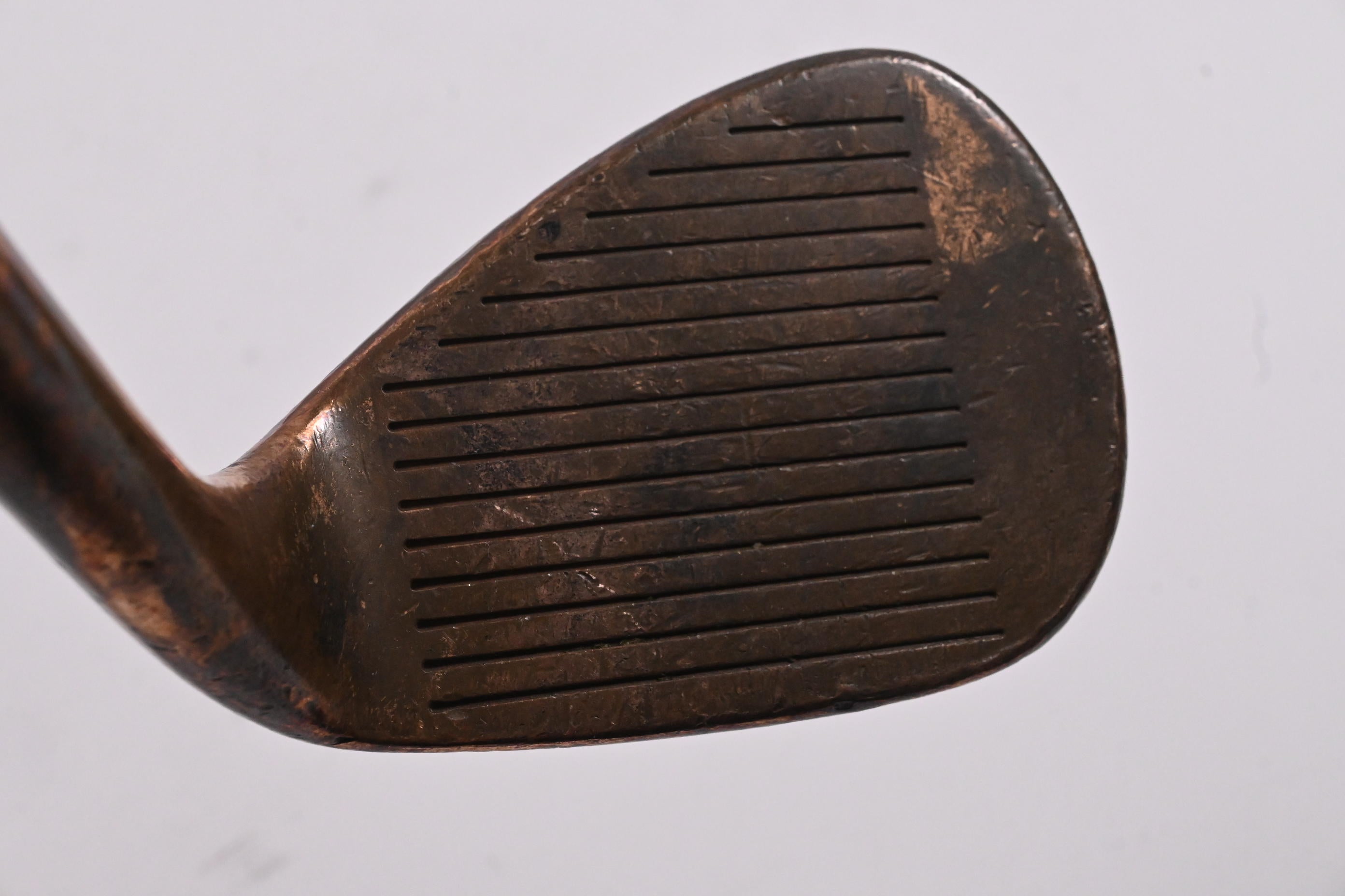 Left Hand Cleveland 588 Tour Action Lob Wedge / 60 Degree / Wedge Flex Dynamic Gold