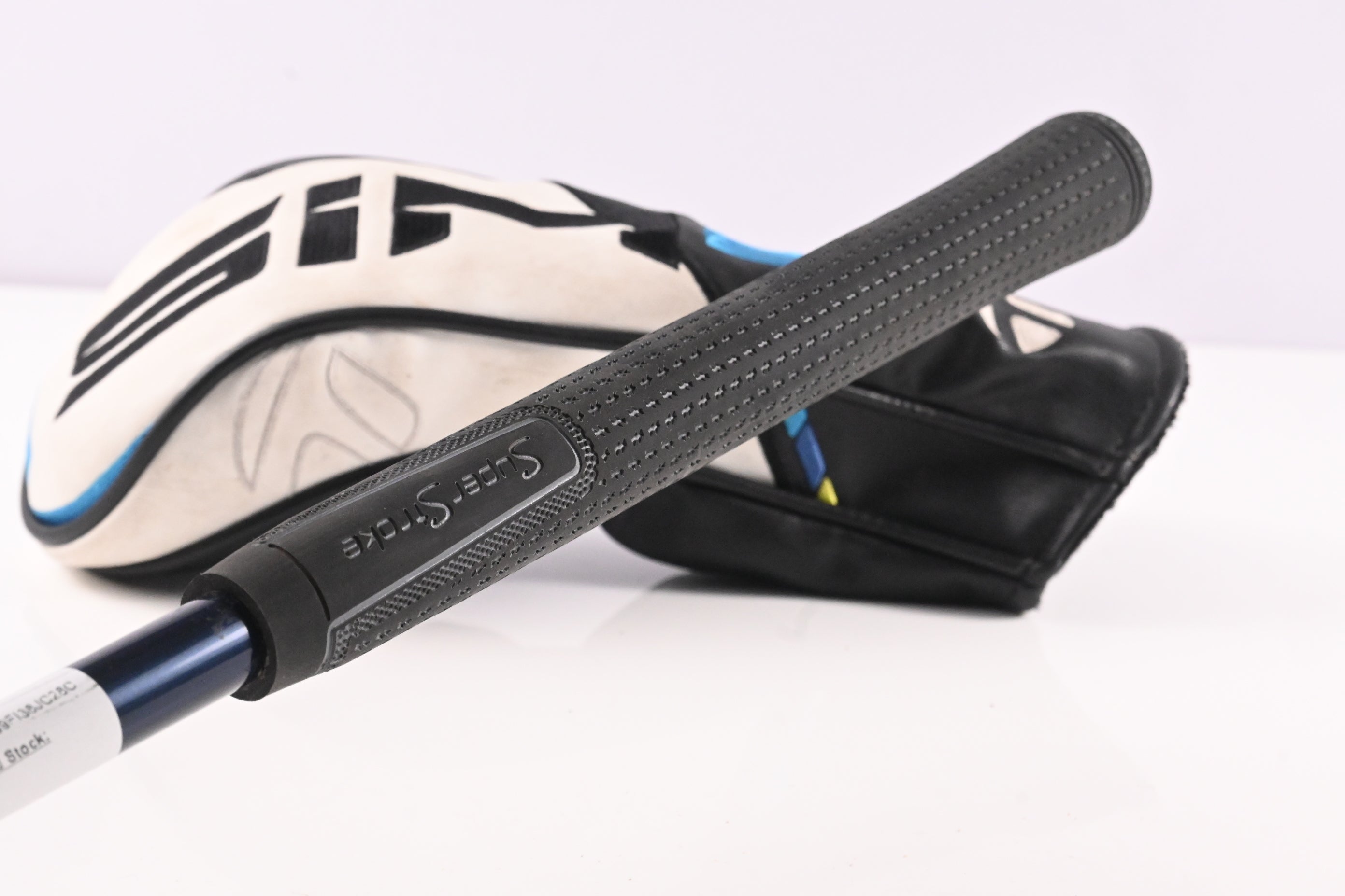 Taylormade SIM2 Max #5 Wood / 18 Degree / Regular Flex Ventus Blue 5 Shaft