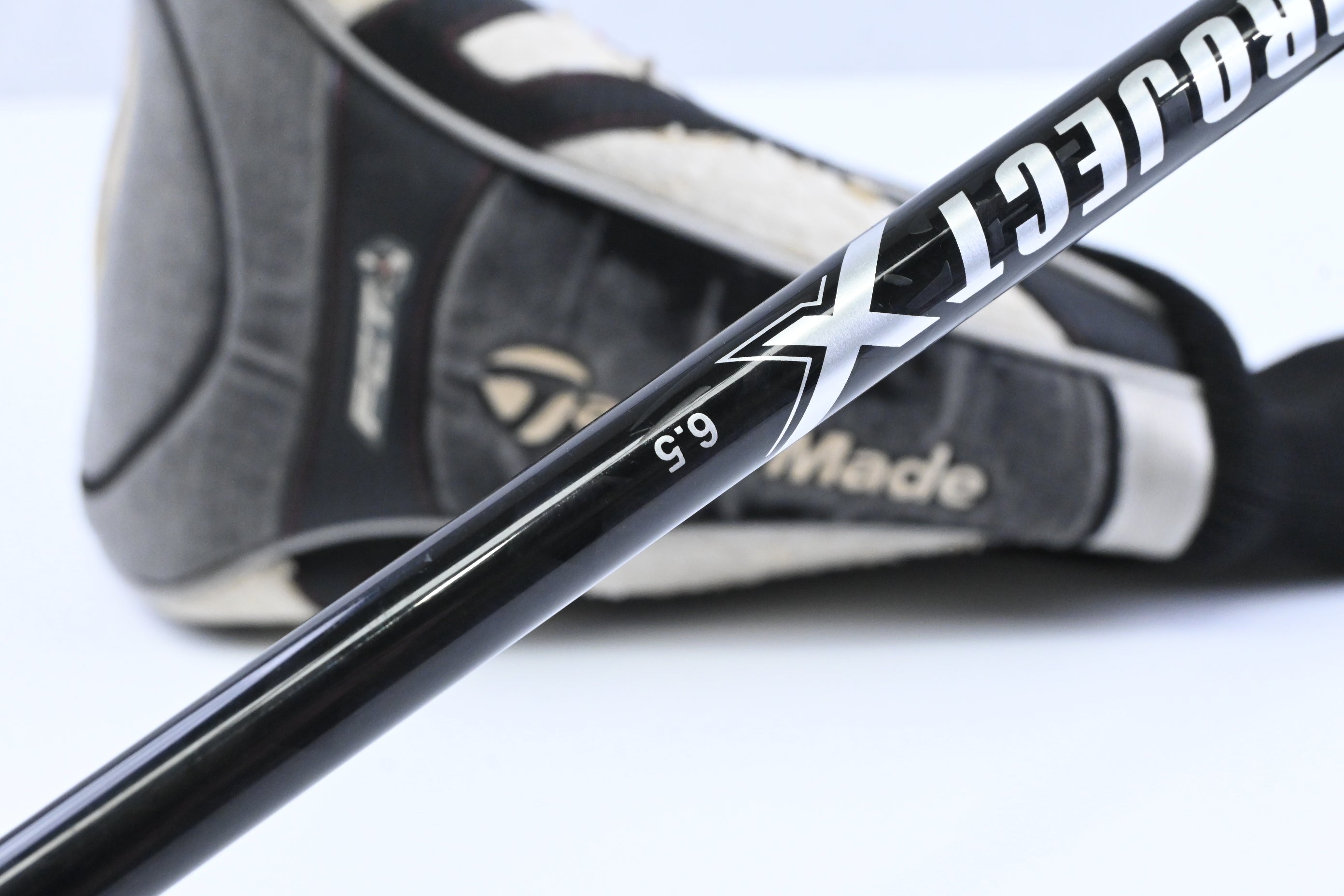 Taylormade R9 Driver / 9.5 Degree / X-Flex Project X Shaft